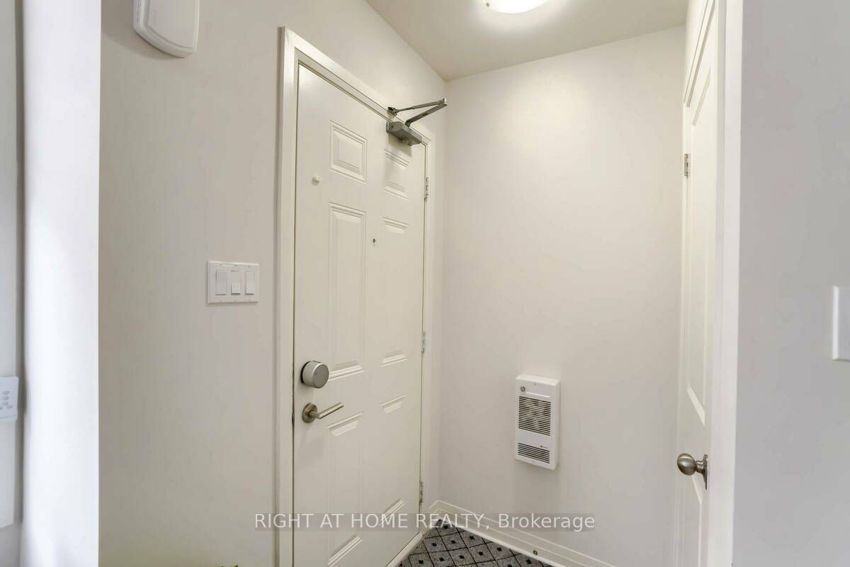 2285 McNab Lane 3, Mississauga, ON L5J 0B3 photo 5