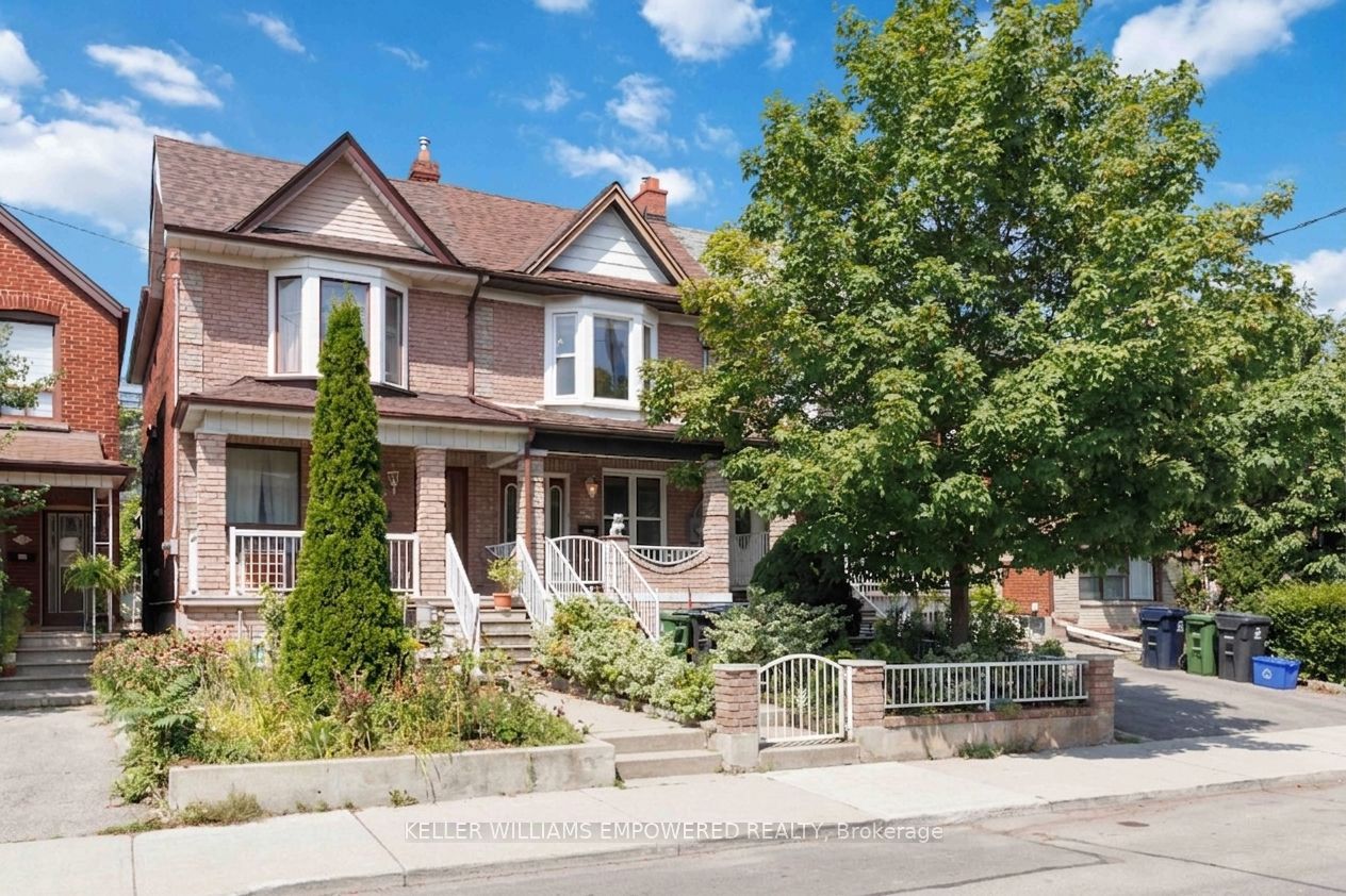 112 Wallace Avenue Basement, Toronto, ON M6H 1T5