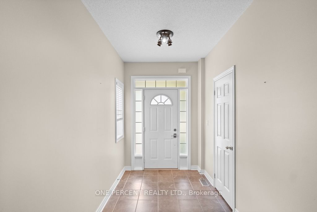 4645 Drever Road, Burlington, ON L7M 0E2 photo 4