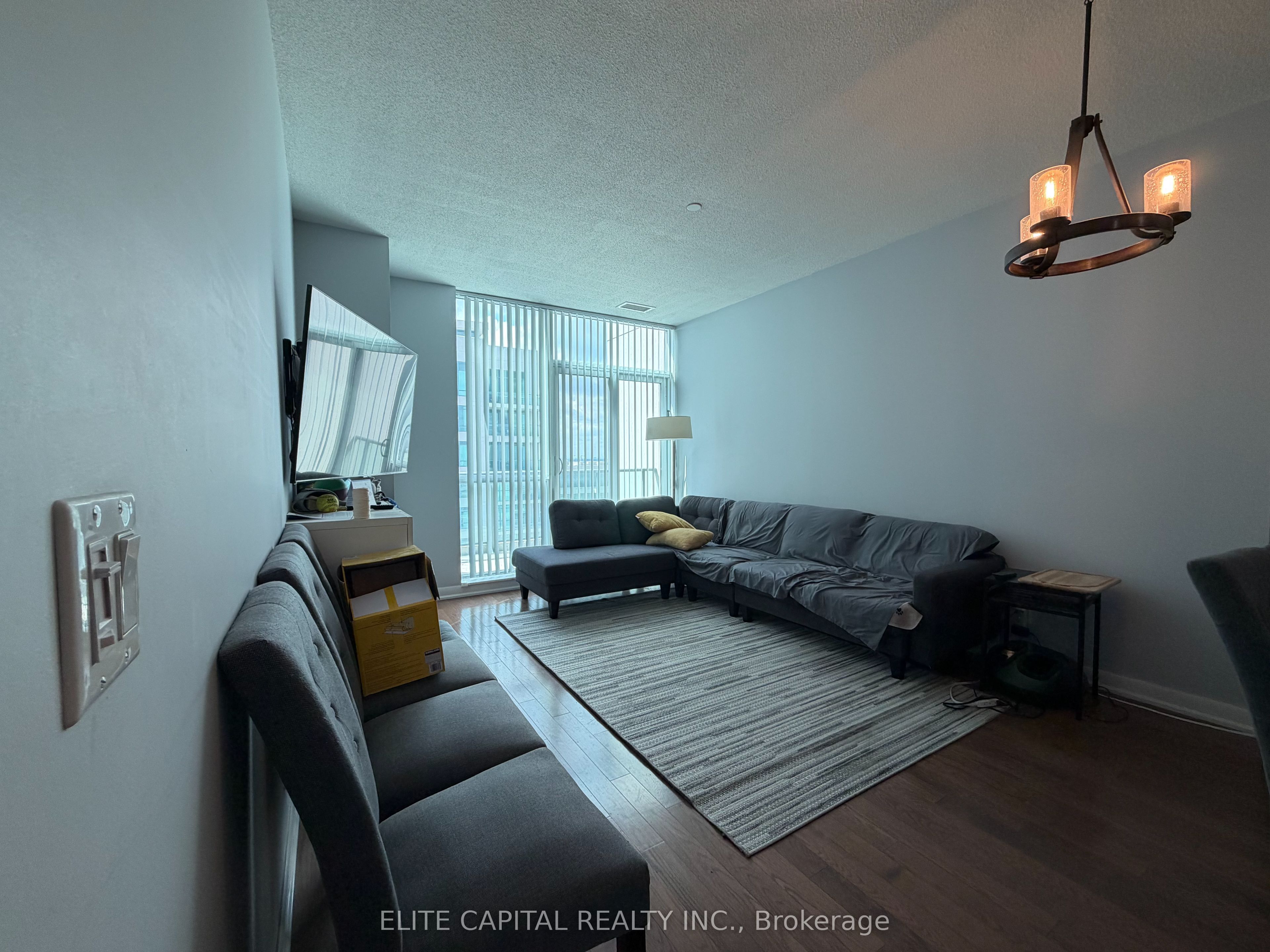 215 Sherway Gardens Road Ph104, Toronto, ON M9C 0A4 photo 4