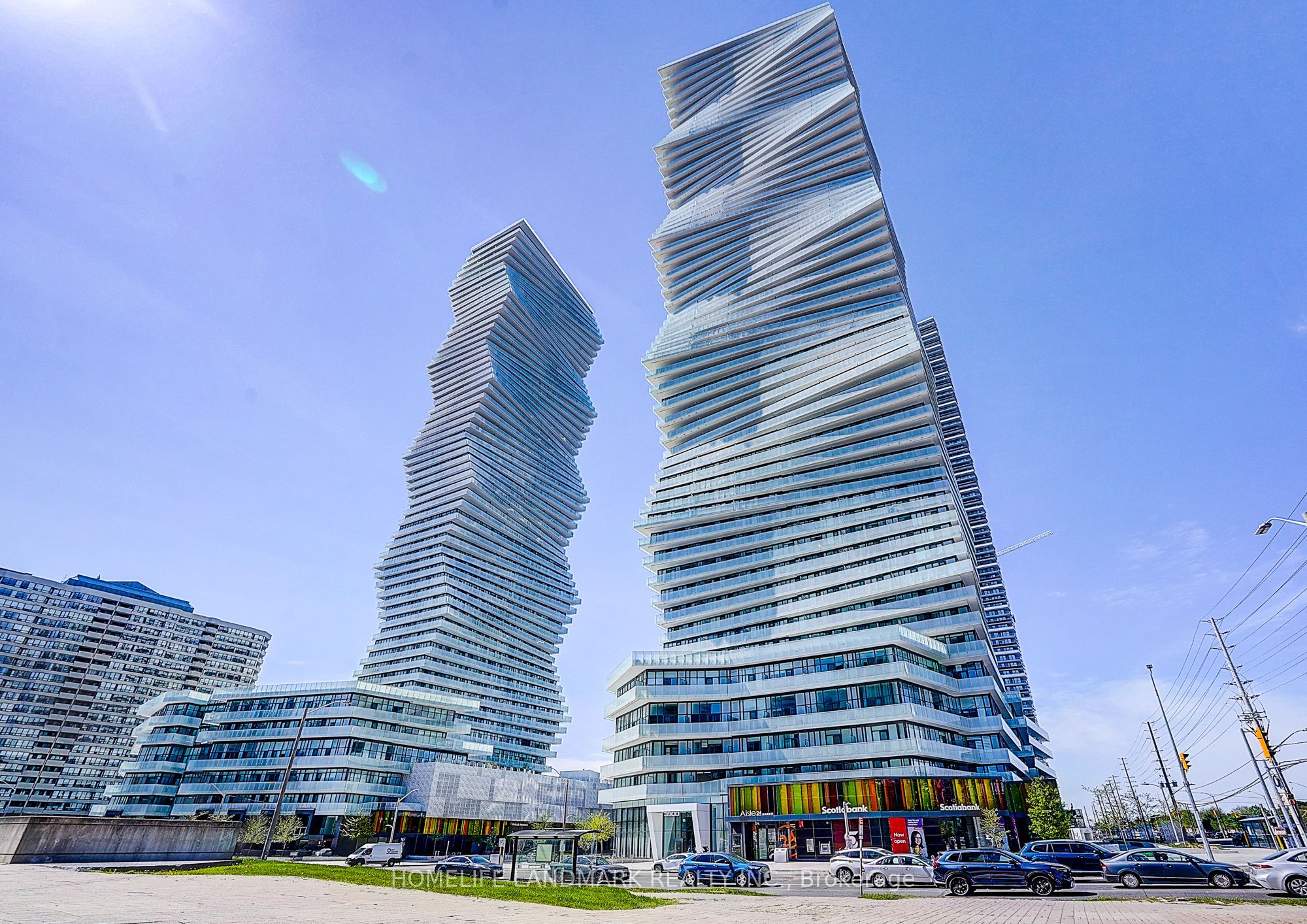 3900 Confederation Parkway 3710, Mississauga, ON L5B 0M3
