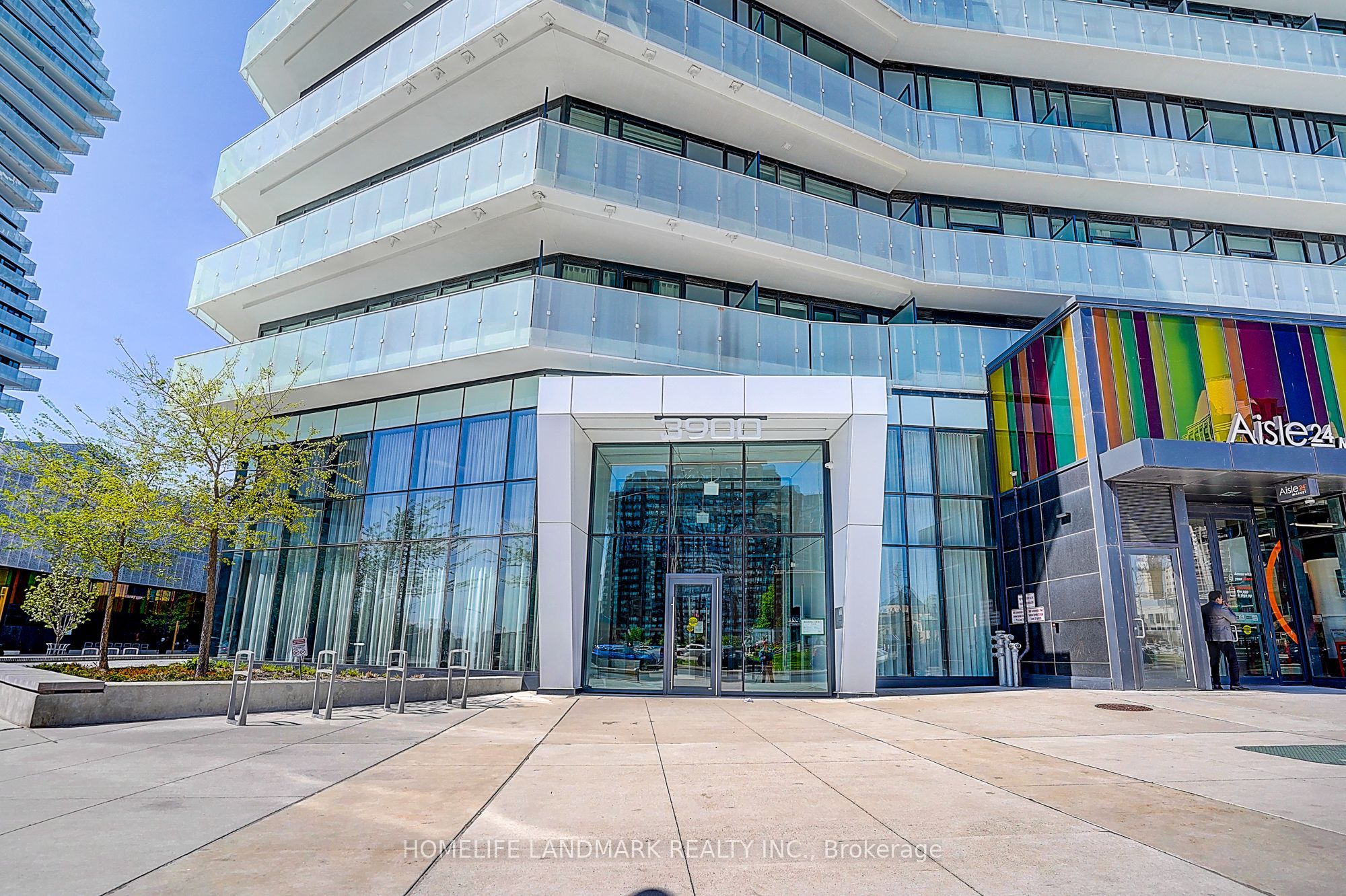3900 Confederation Parkway 3710, Mississauga, ON L5B 0M3 photo 2