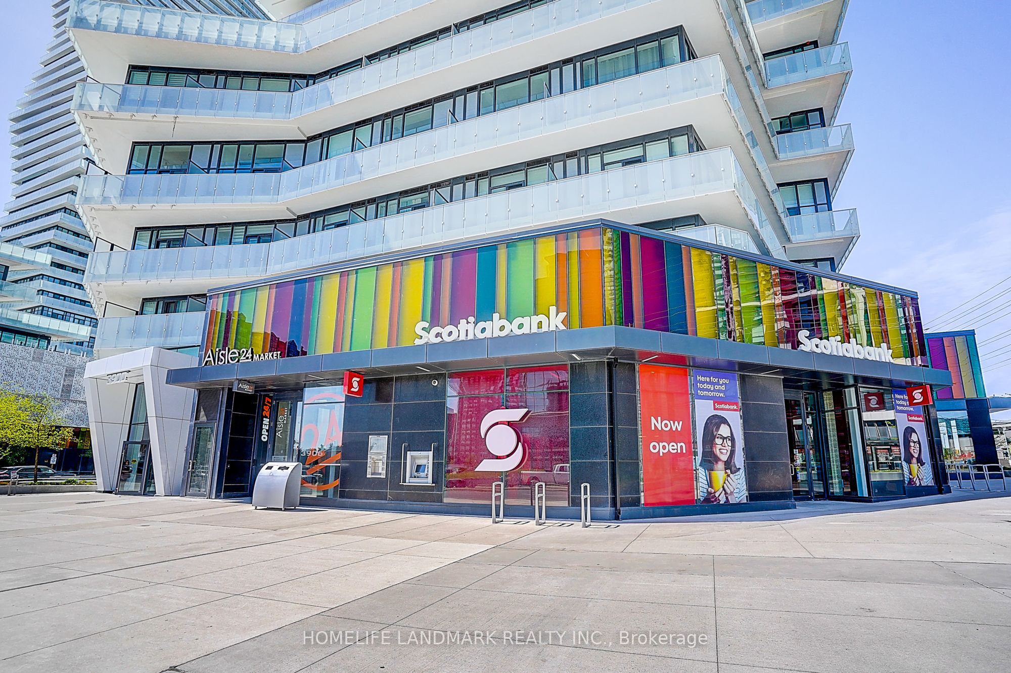3900 Confederation Parkway 3710, Mississauga, ON L5B 0M3 photo 3