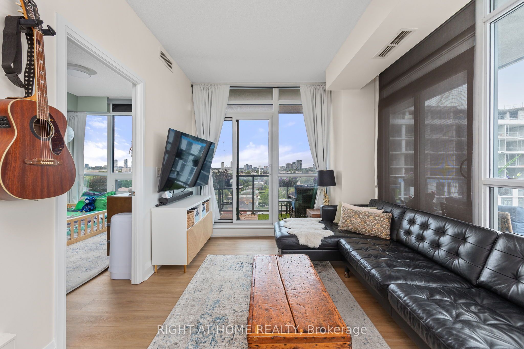 1185 The Queensway 815, Toronto, ON M8Z 0C6 photo 5