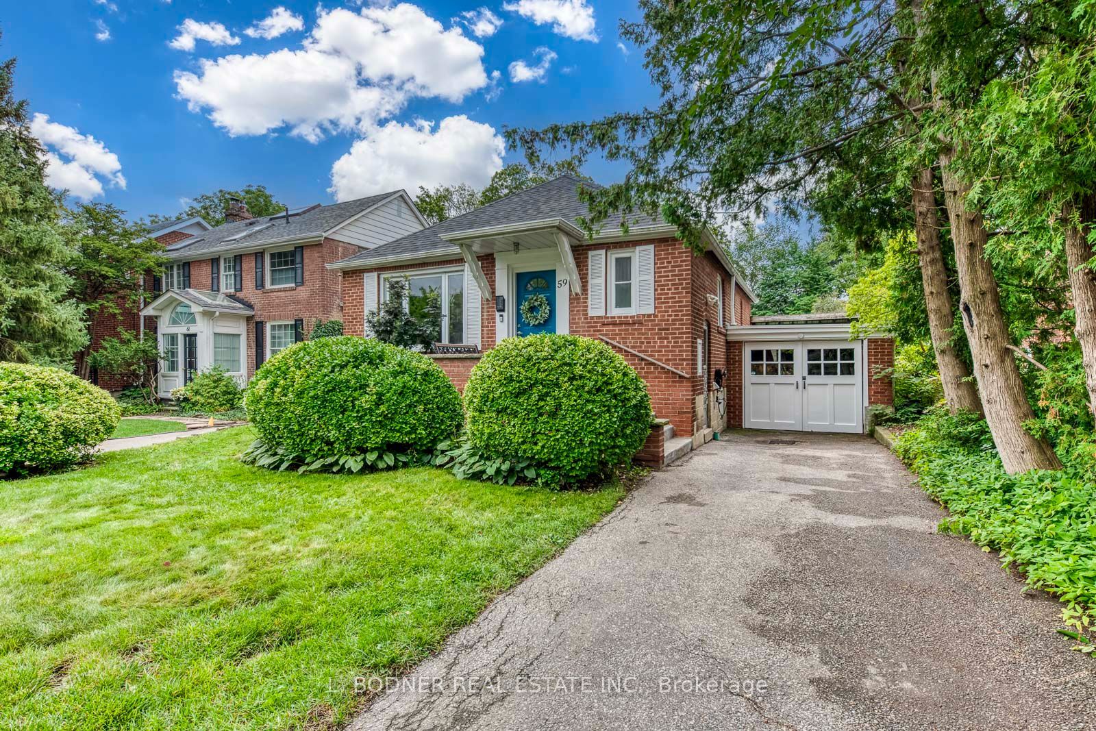 59 Queens Drive, Toronto, ON M9N 2H5