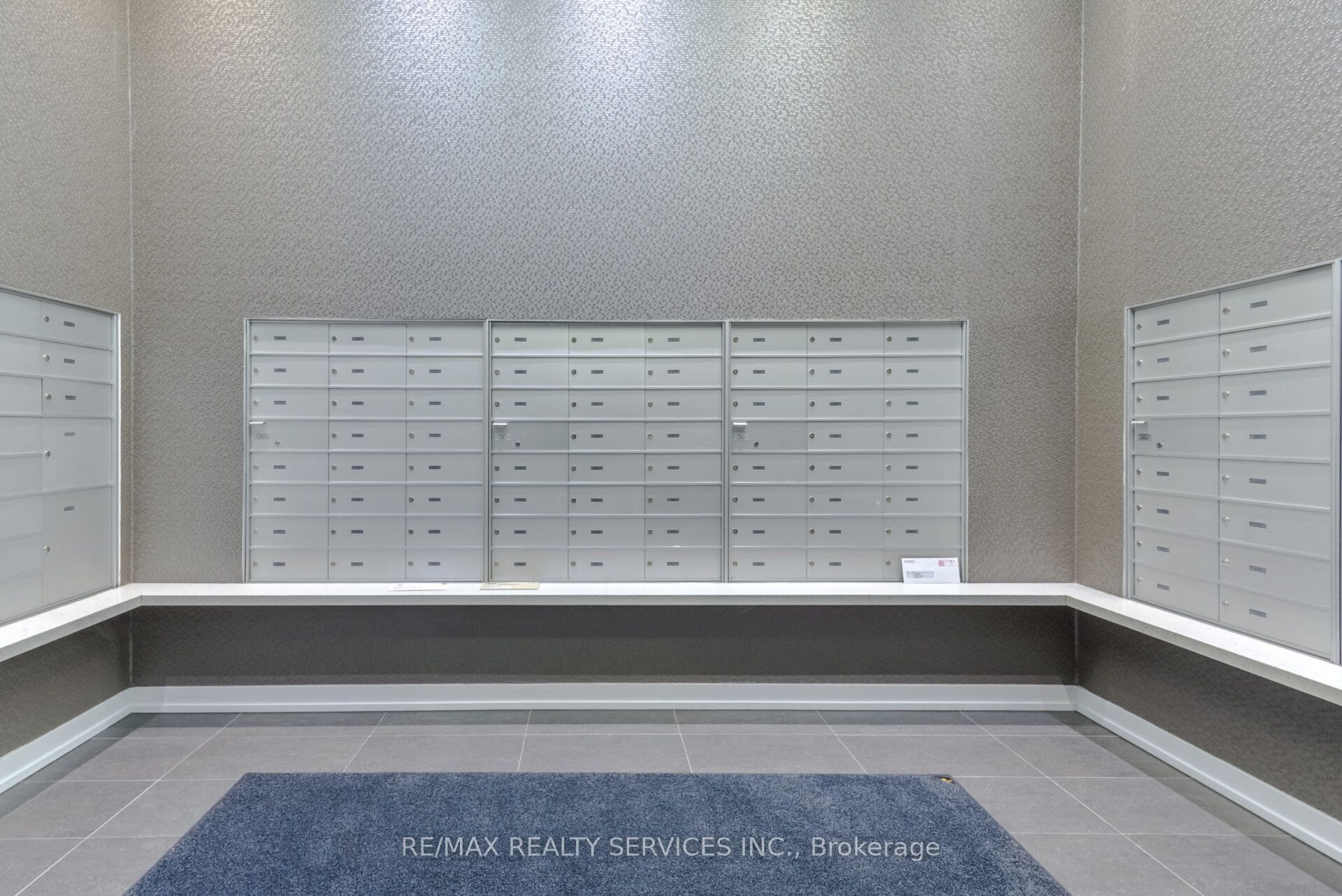 5101 Dundas Street W 901, Toronto, ON M9A 5G8 photo 5