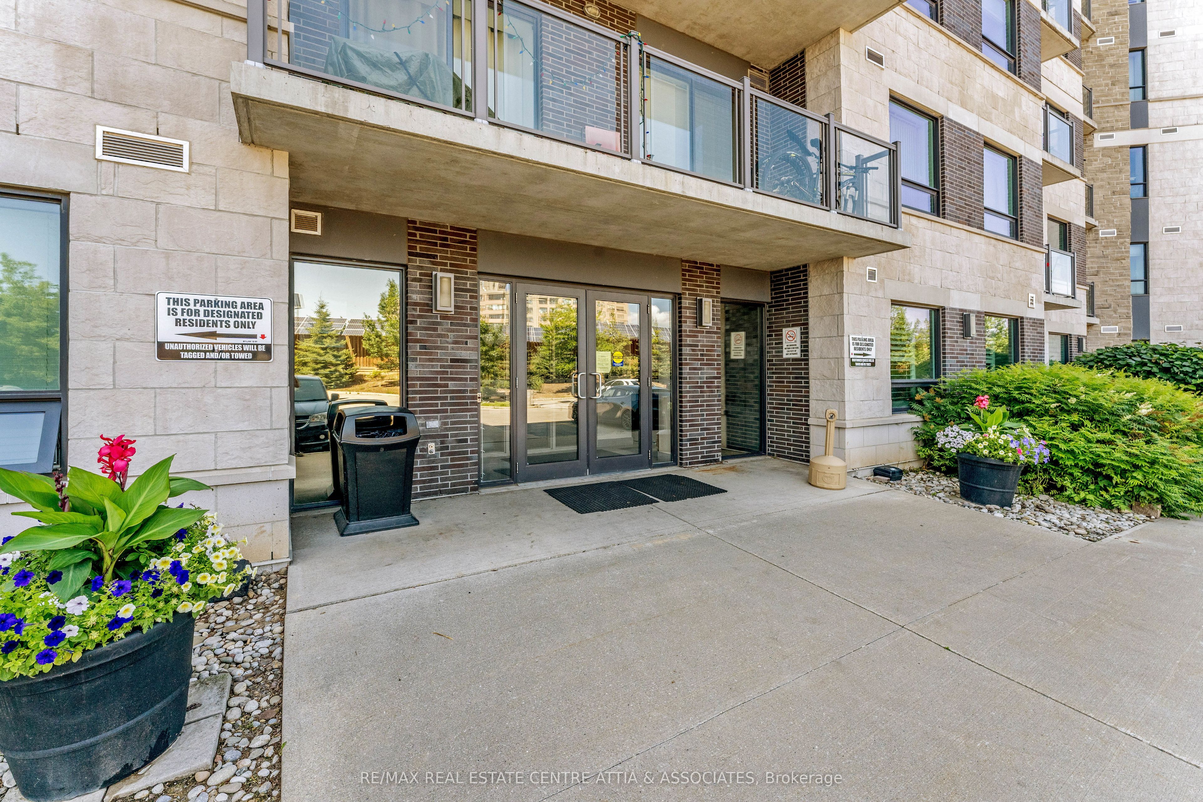 383 Main Street 521, Milton, ON L9T 8K8 photo 2