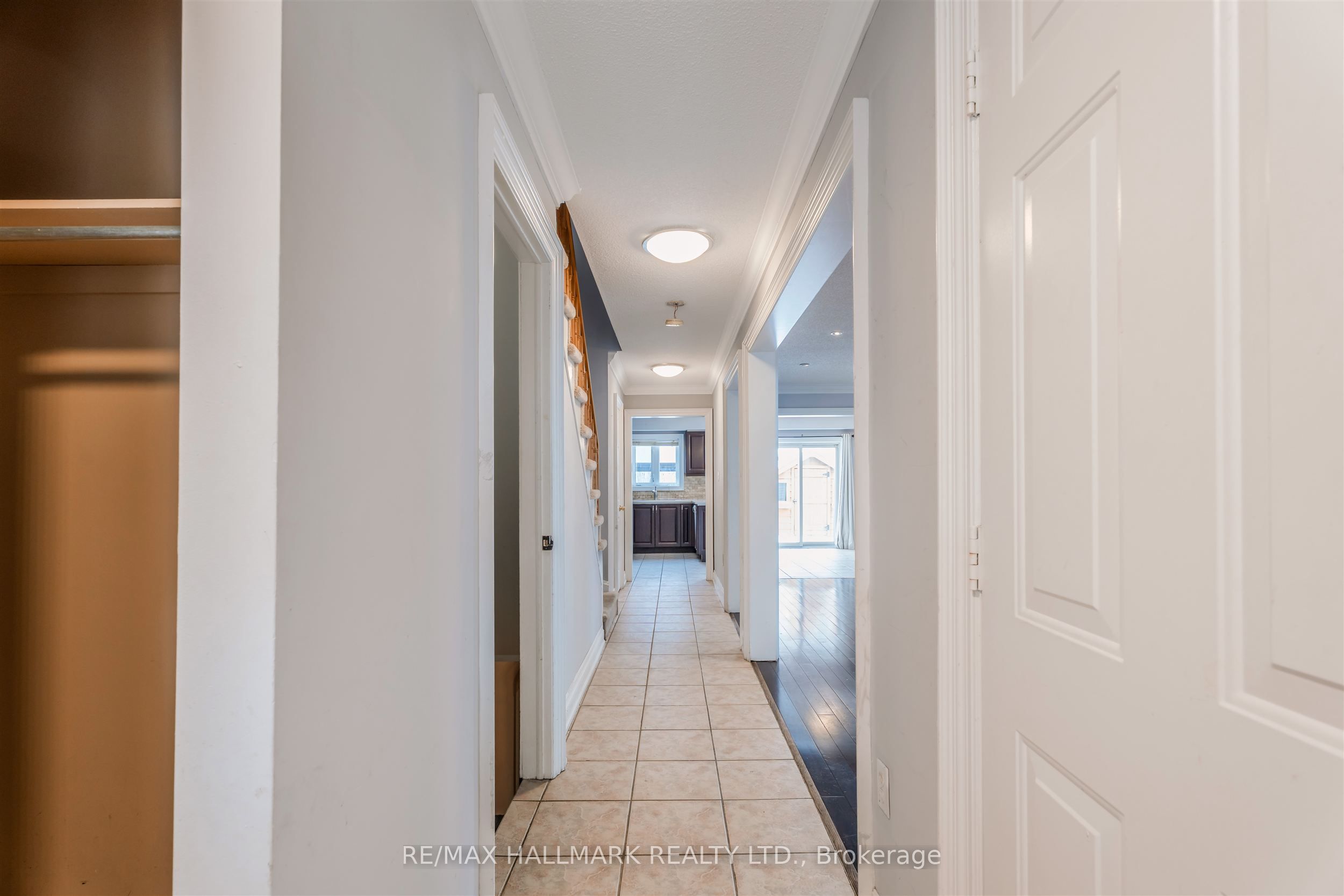241 Featherstone Road, Milton, ON L9T 7C3