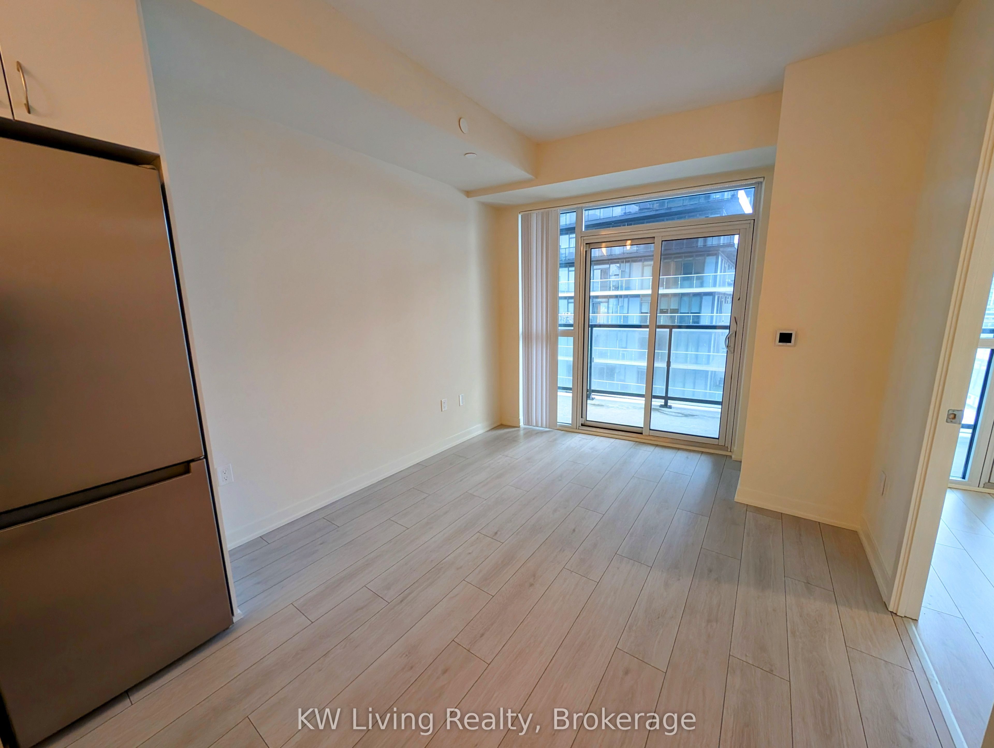 38 Annie Craig Drive 907, Toronto, ON M8V 0G9 photo 3