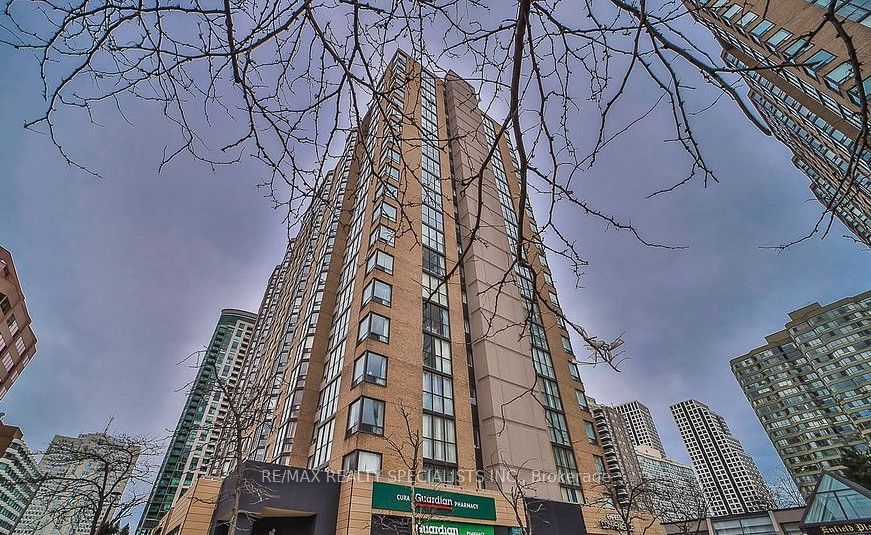265 Enfield Place 2011, Mississauga, ON L5B 3Y7