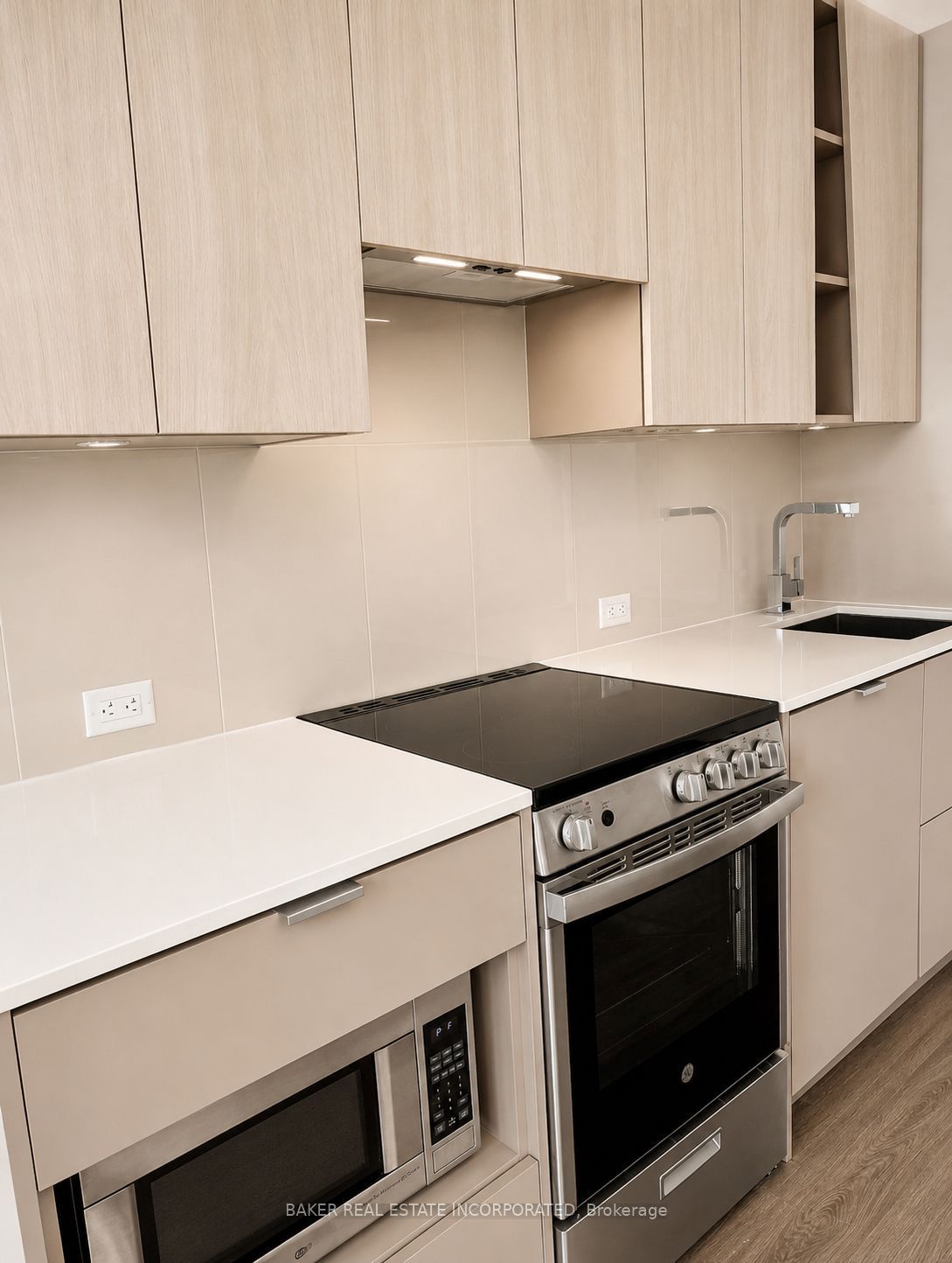3883 Quartz Road 604, Mississauga, ON L5B 0M4 photo 5