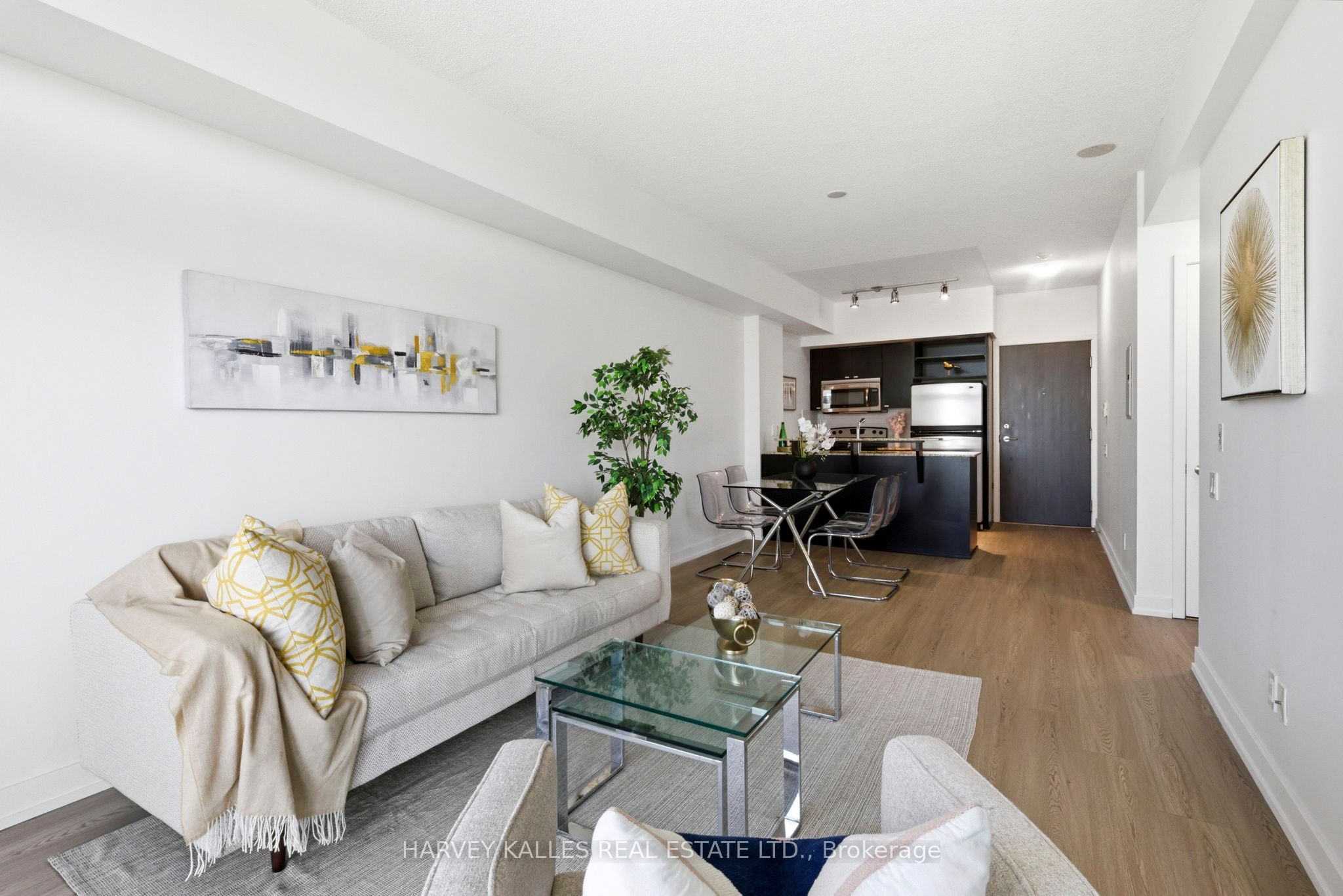 103 The Queensway 701, Toronto, ON M6S 5B3 photo 5