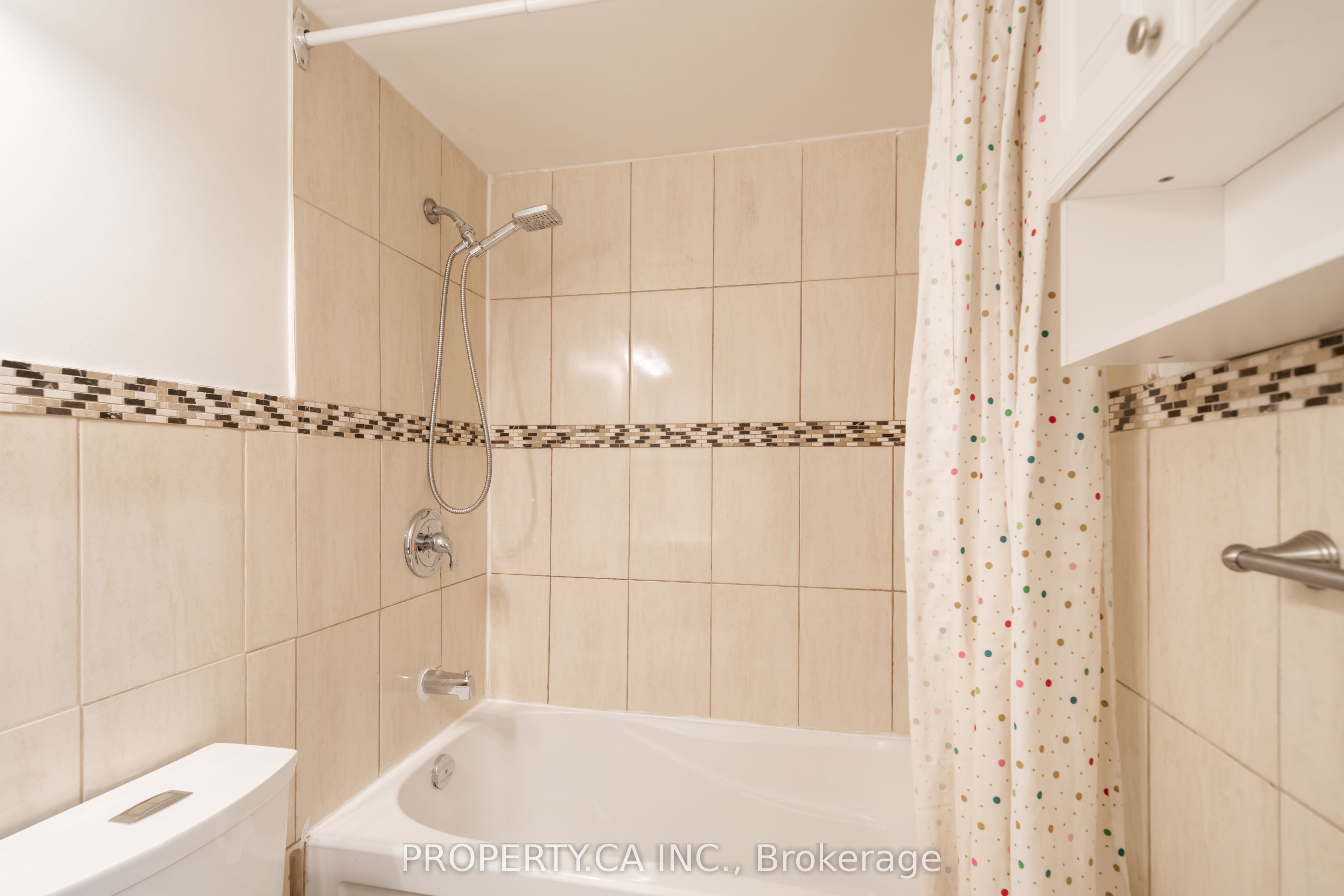 455 Sentinel Road 307, Toronto, ON M3J 2T6 photo 4