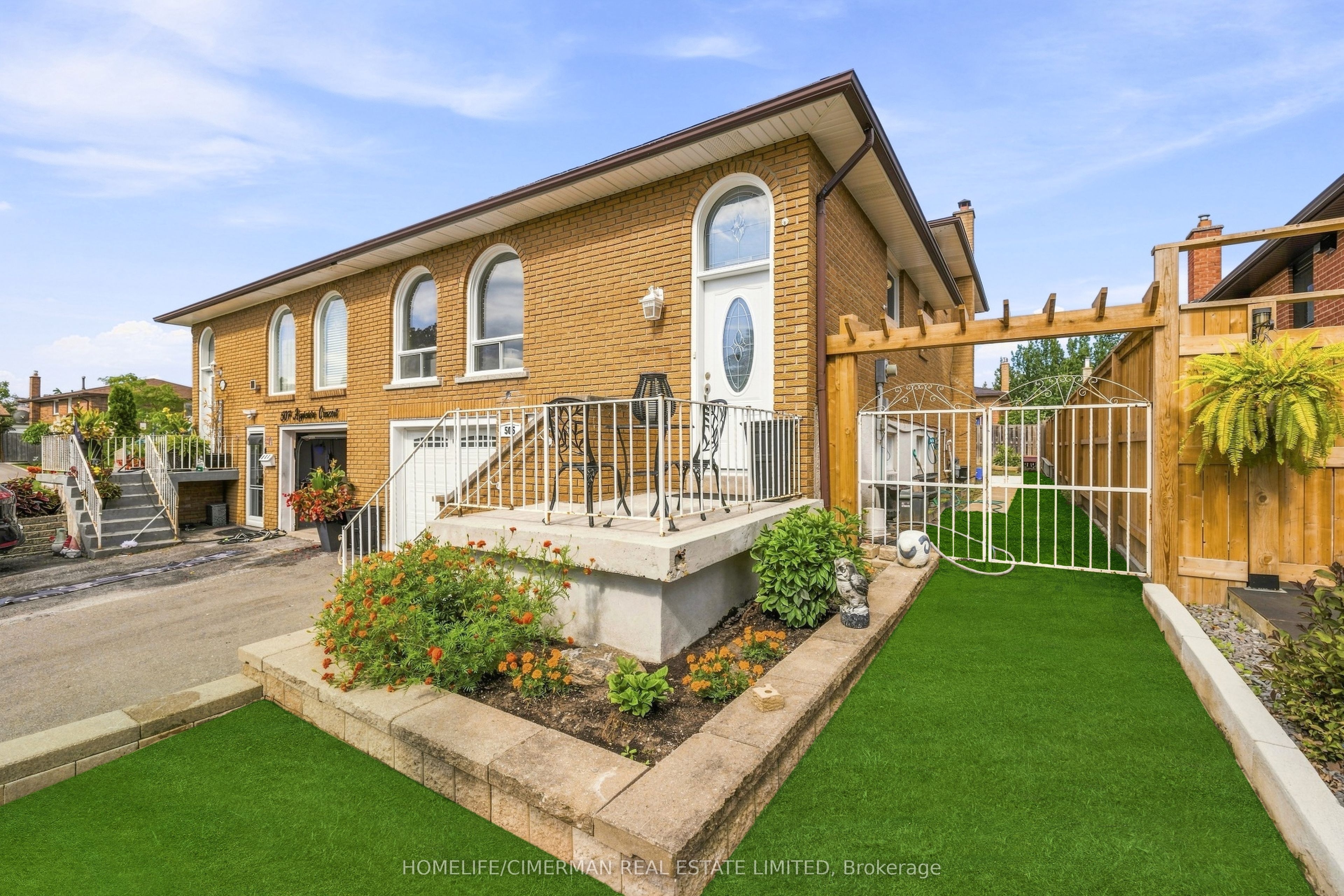 505 Appledore Crescent, Mississauga, ON L5B 2L5 photo 2