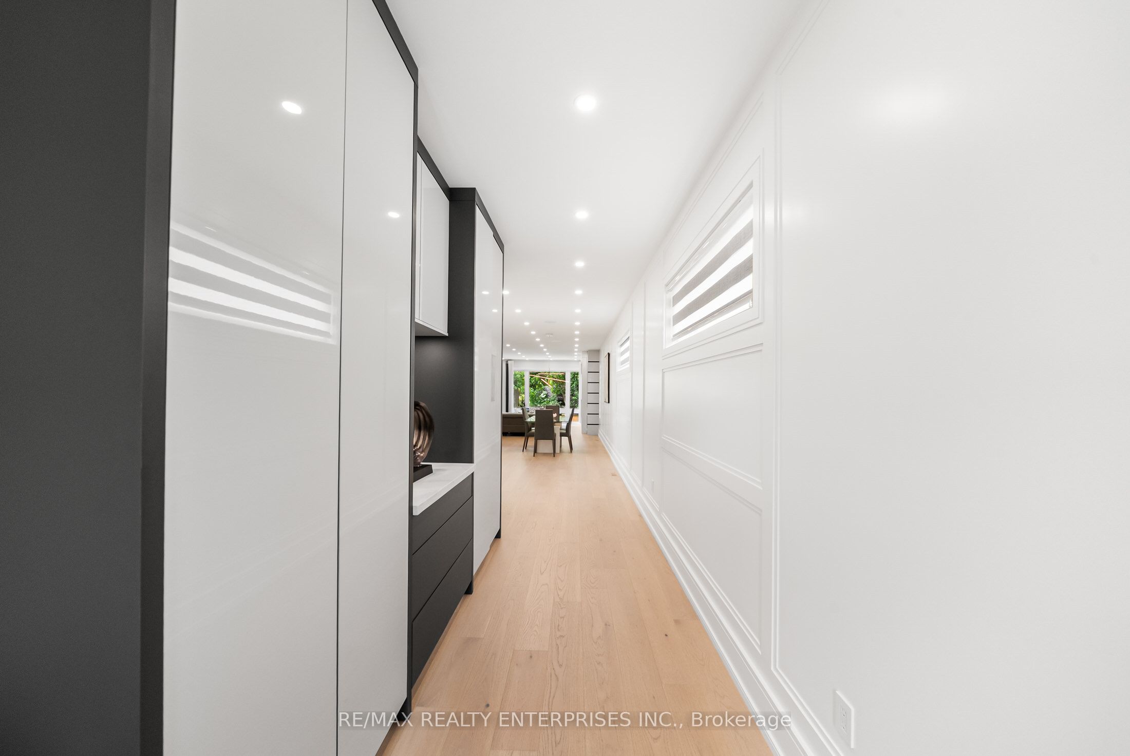 1362 Kenmuir Avenue, Mississauga, ON L5G 4B4 photo 3