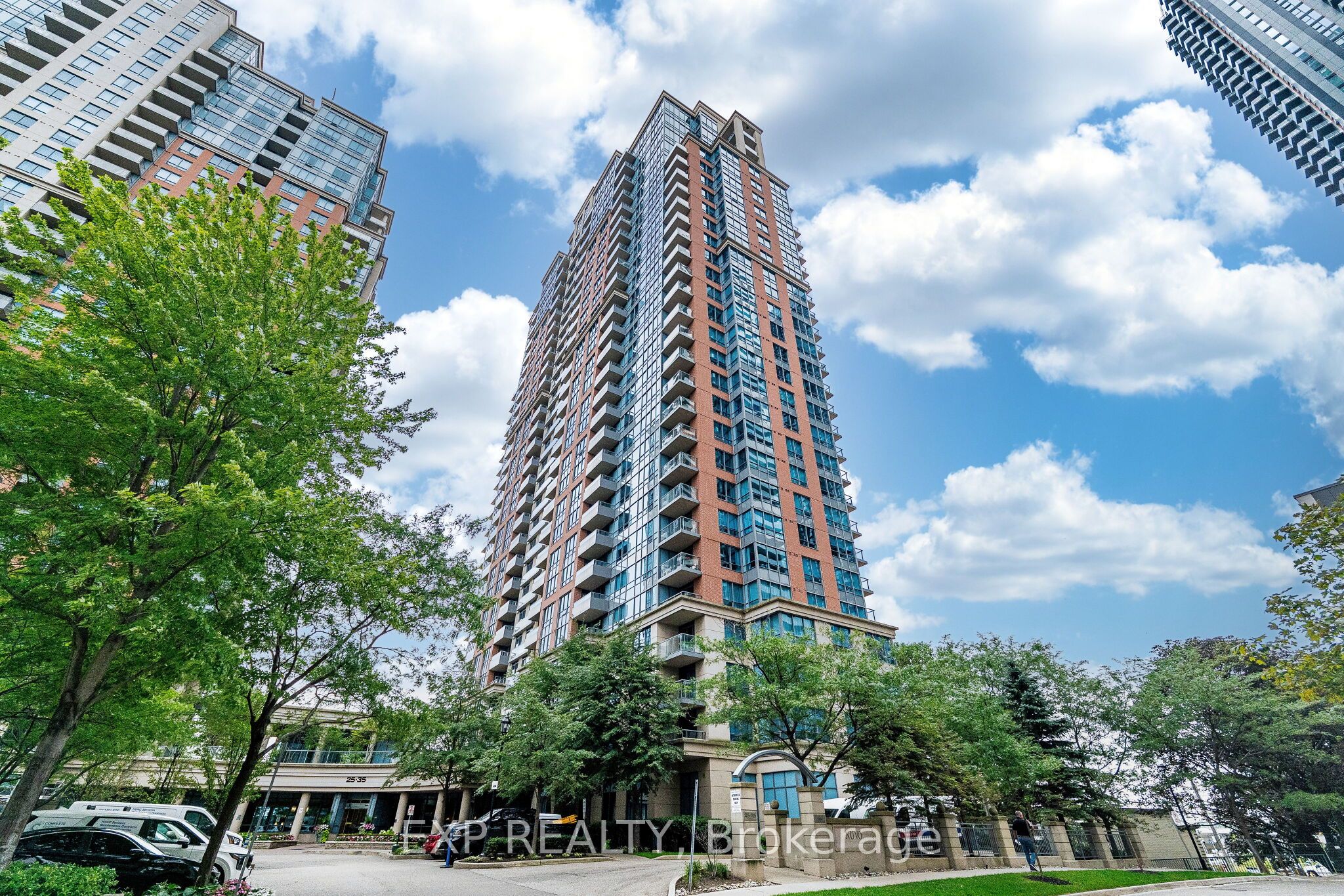 35 Viking Lane 238, Toronto, ON M9B 0A2