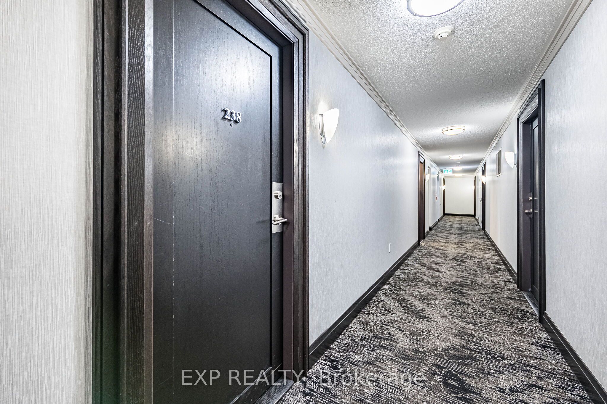 35 Viking Lane 238, Toronto, ON M9B 0A2 photo 4