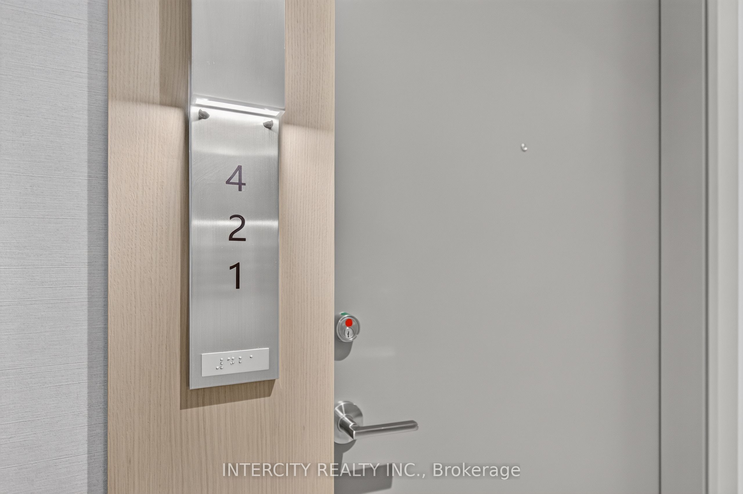 15 Skyridge Drive 421, Brampton, ON L6P 4S3 photo 5