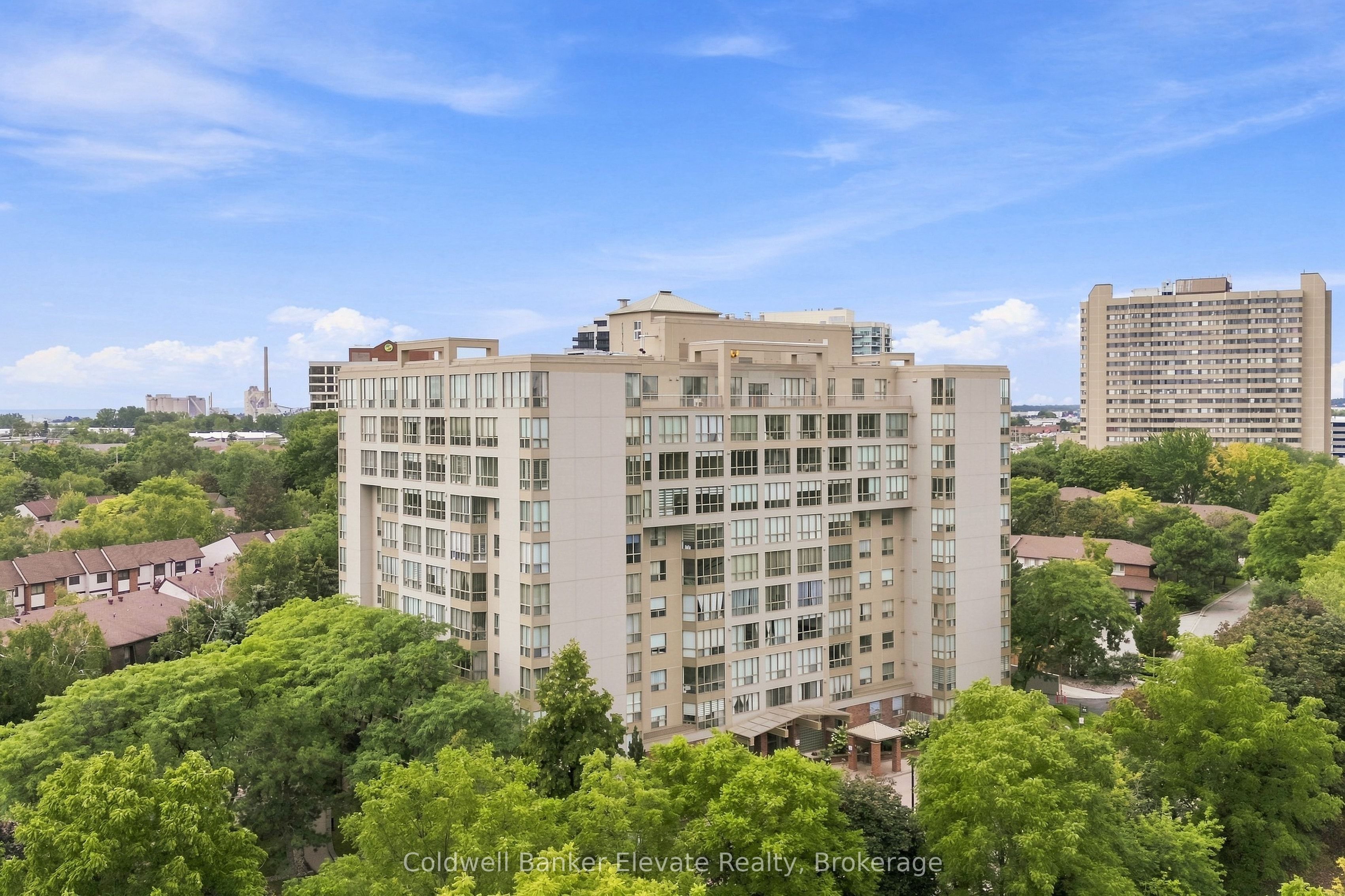 1110 Walden Circle 312, Mississauga, ON L5J 4R3 photo 4