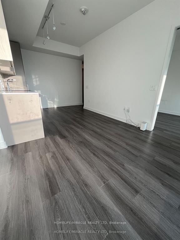 3883 Quartz Road 2812, Mississauga, ON L5B 0M4 photo 3