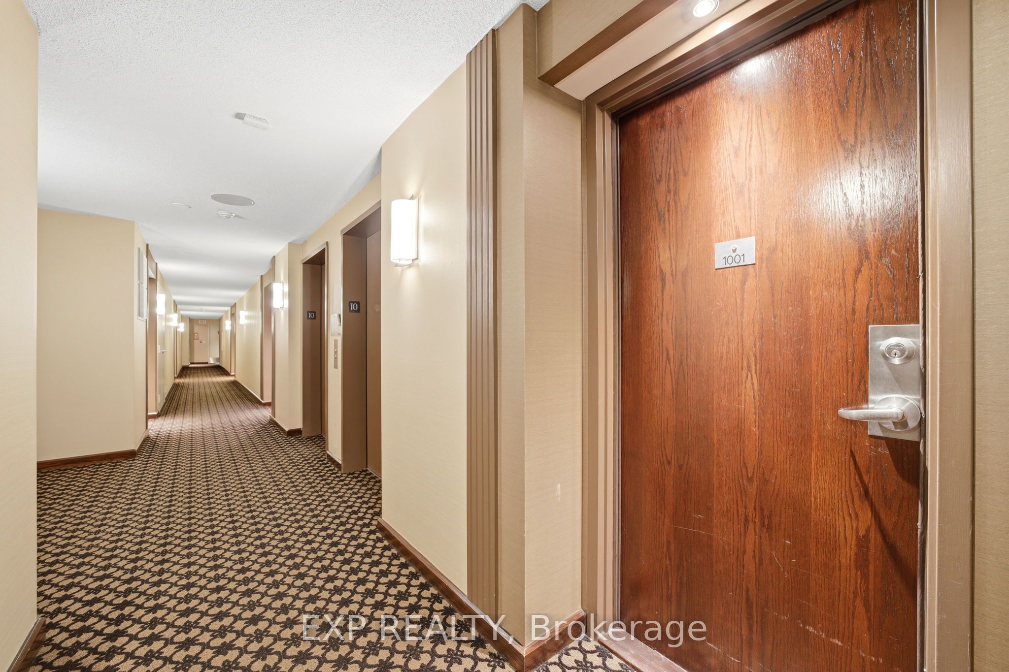 101 Subway Crescent 1001, Toronto, ON M9B 6K4 photo 5
