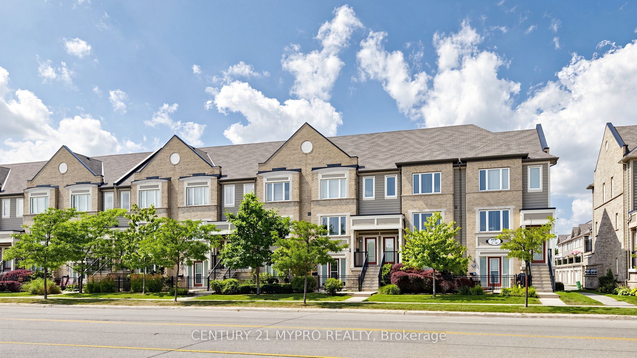 2895 Hazelton Place E 3, Mississauga, ON L5M 0S4 photo 2