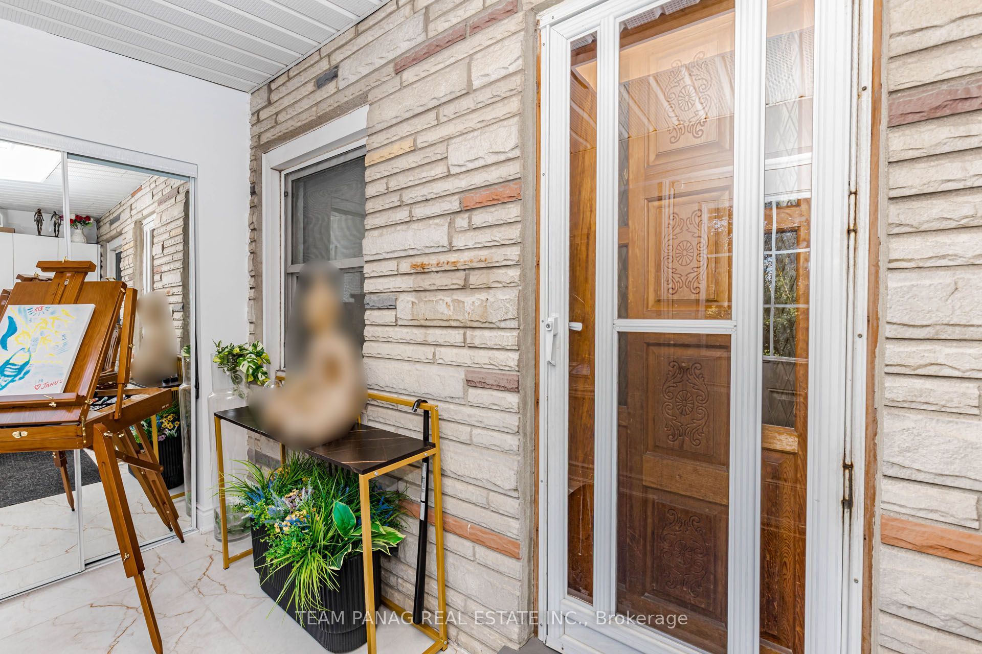 14 Spears Street, Toronto, ON M6N 3X7 photo 4