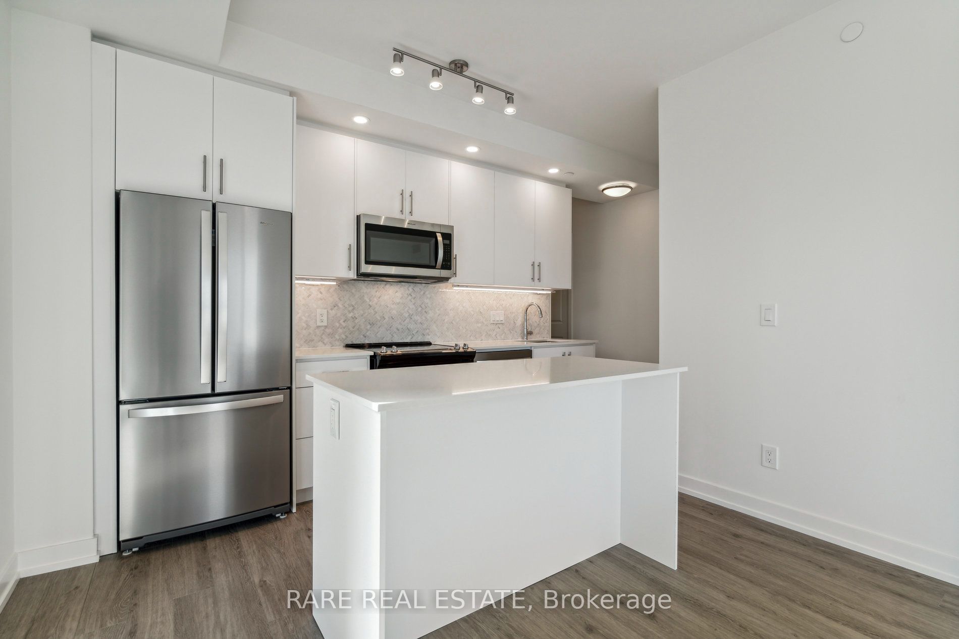 345 Wheat Boom Drive 603, Oakville, ON L6H 7X5 photo 3