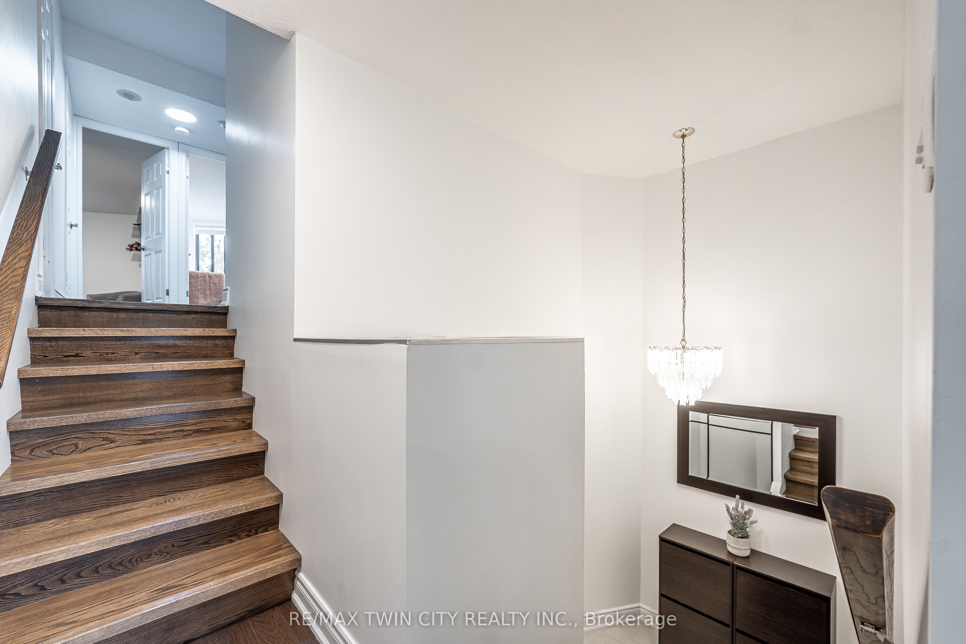 288 Mill Road A32, Toronto, ON M9C 4X7 photo 5