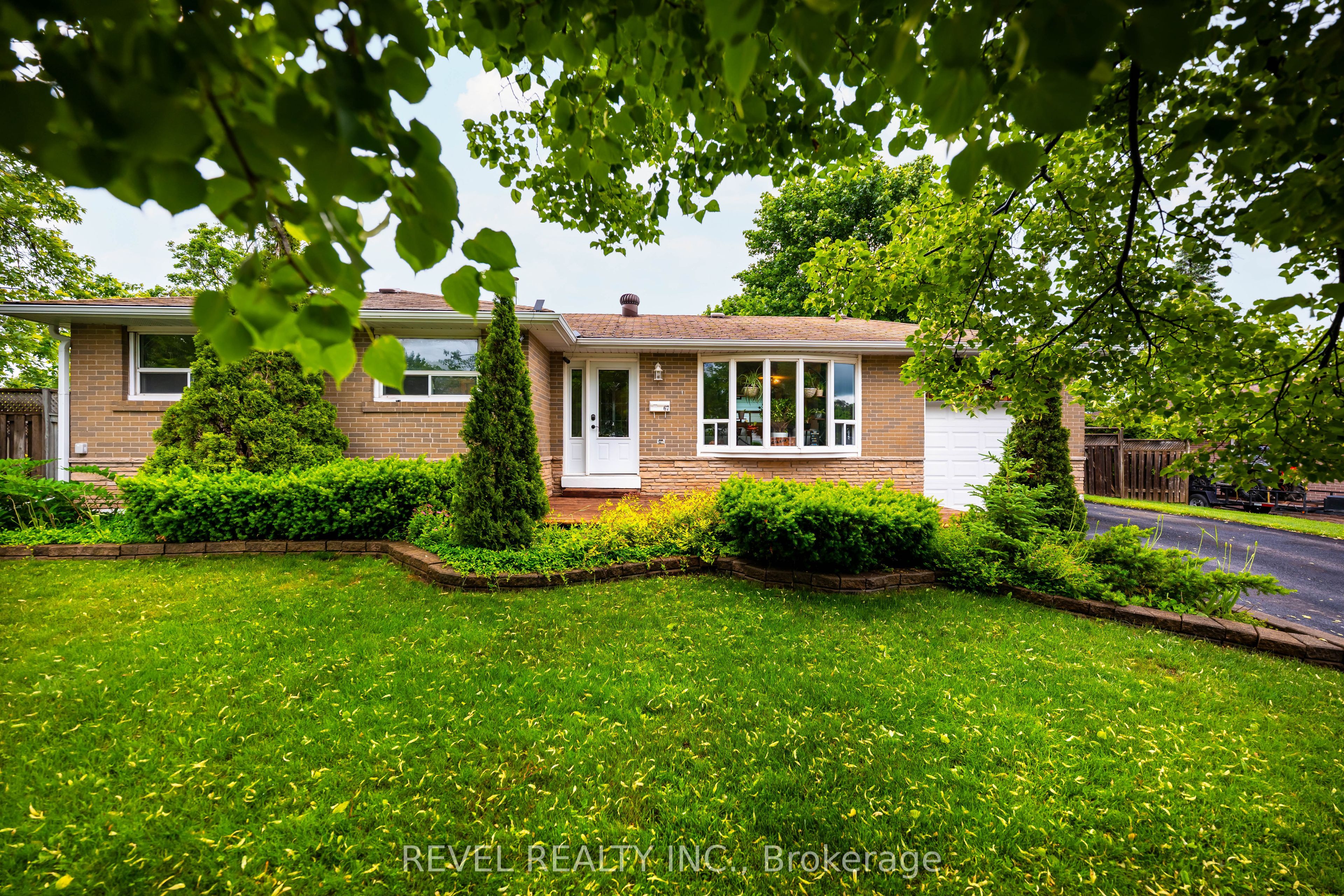 67 Carlton Drive, Orangeville, ON L9W 2X8 photo 3
