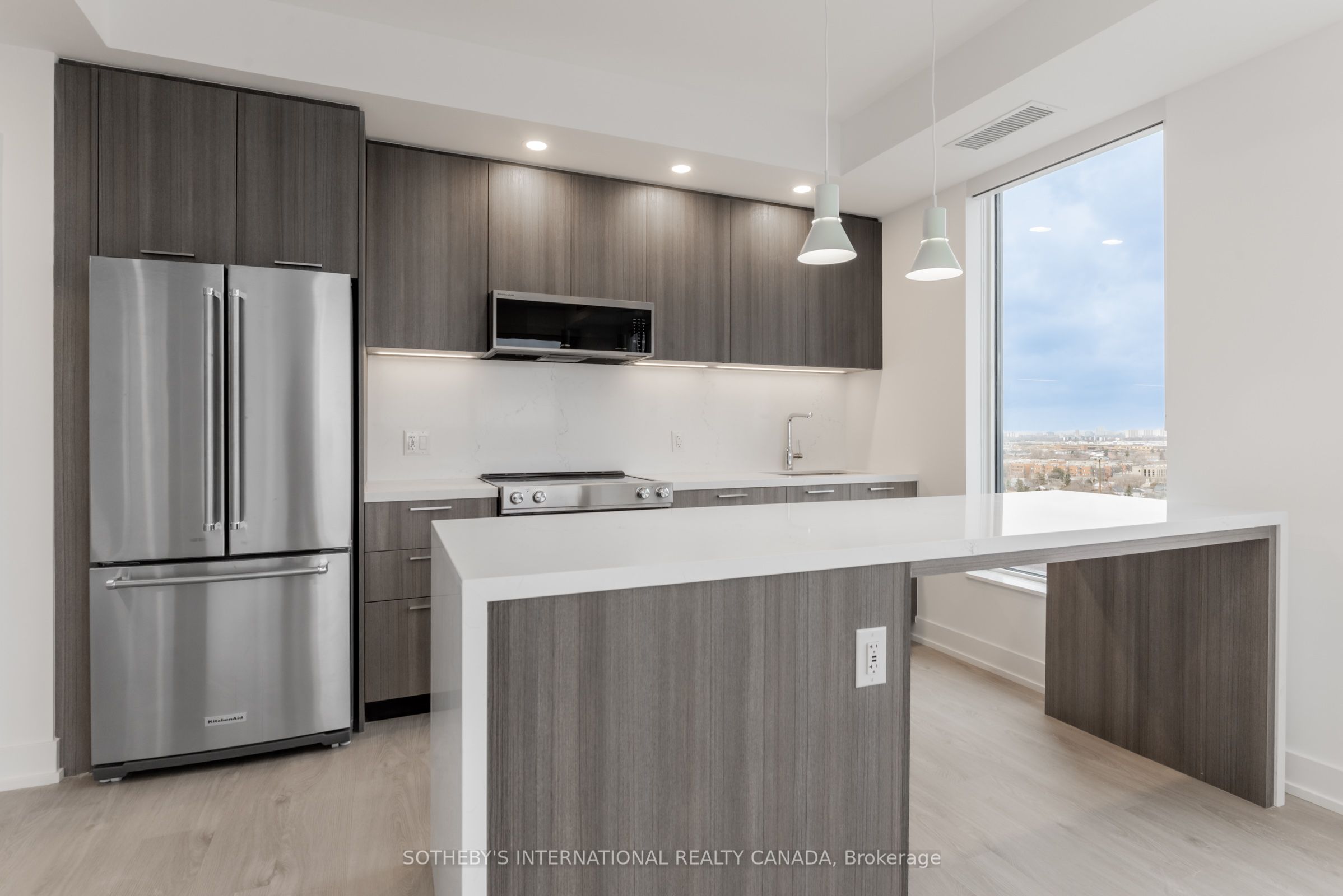29 York Garden Way 2209, Toronto, ON M6A 2V1 photo 4
