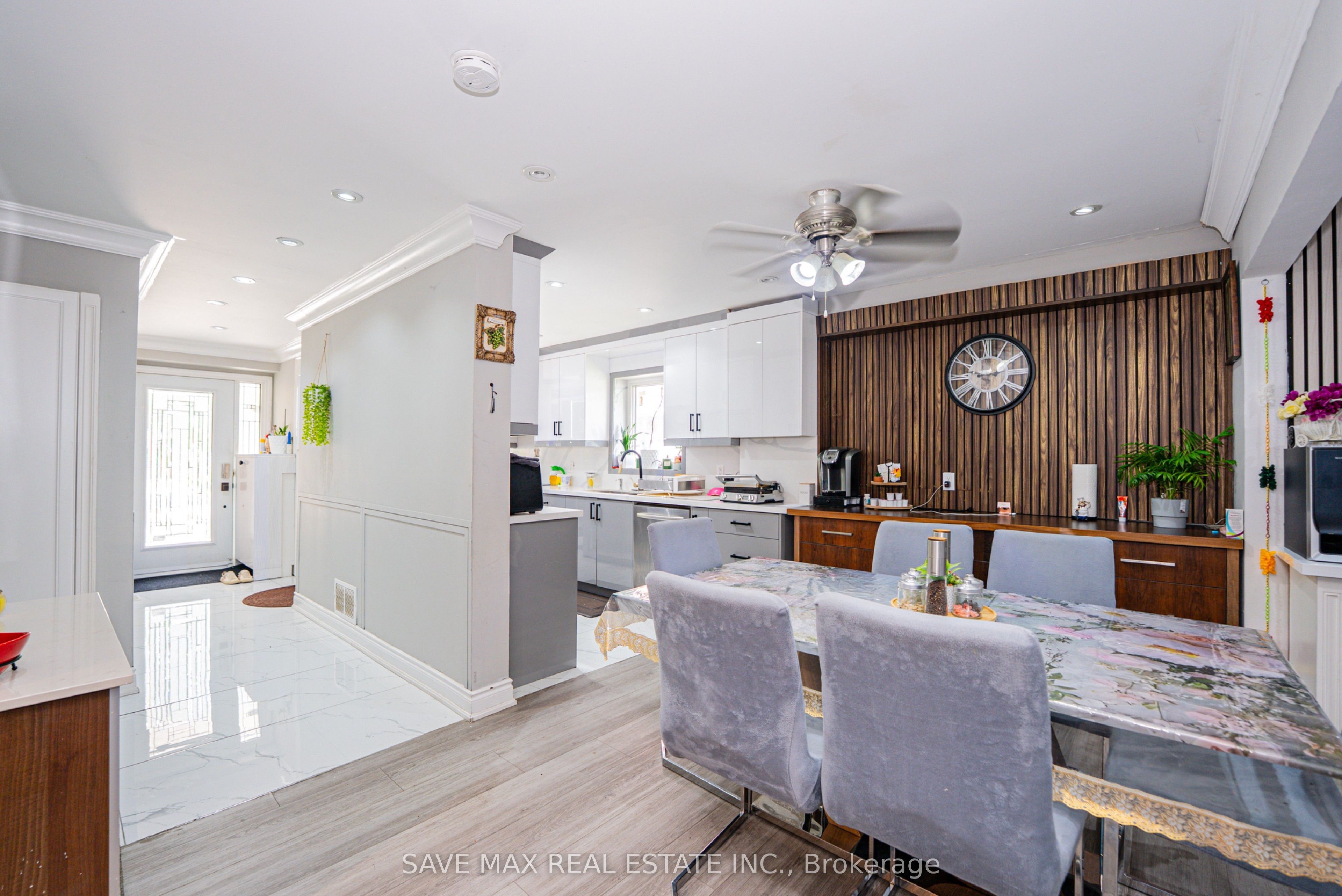 22 Foxacre Row, Brampton, ON L6V 3P5 photo 4