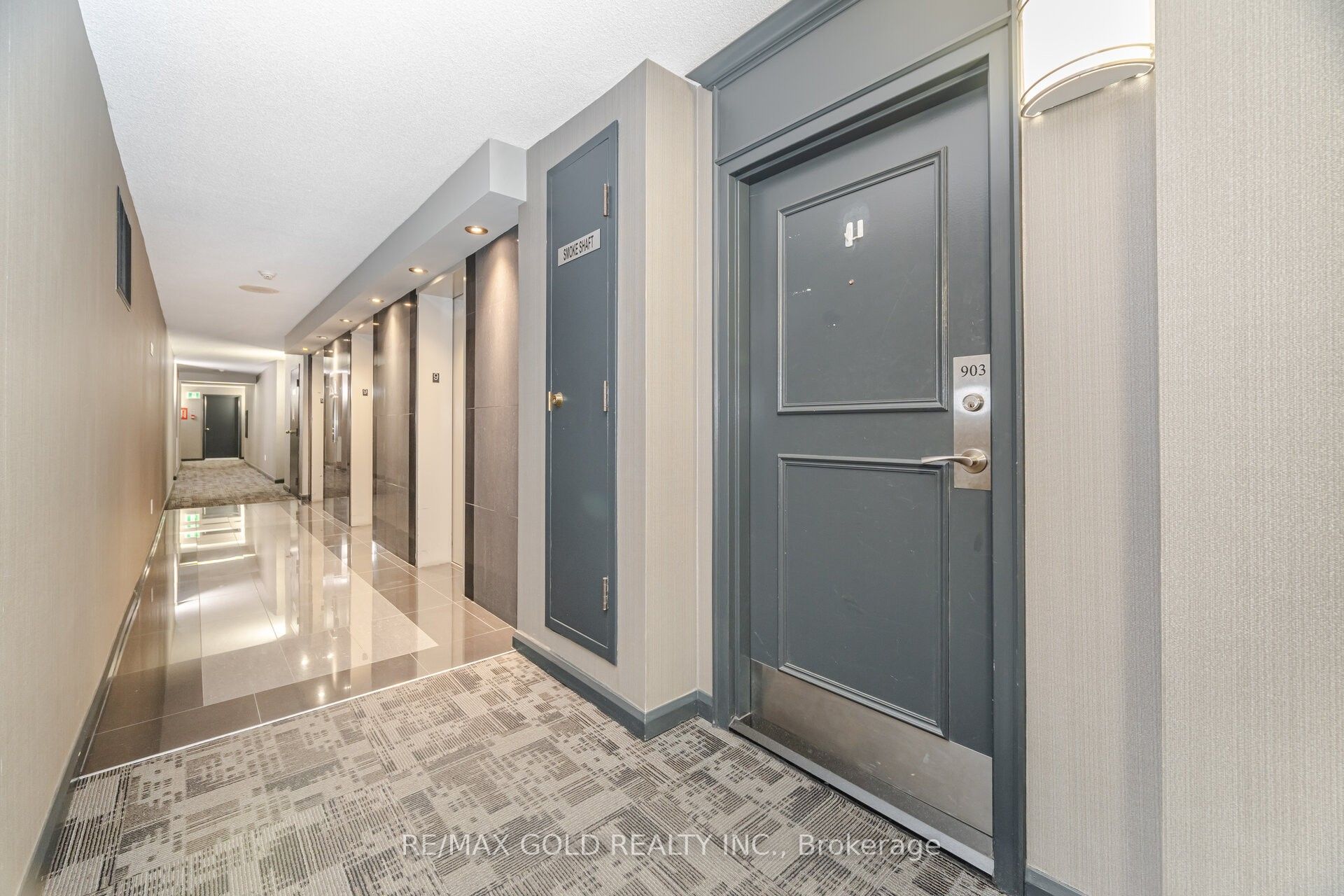 8 Lisa Street 903, Brampton, ON L6T 4S6 photo 4