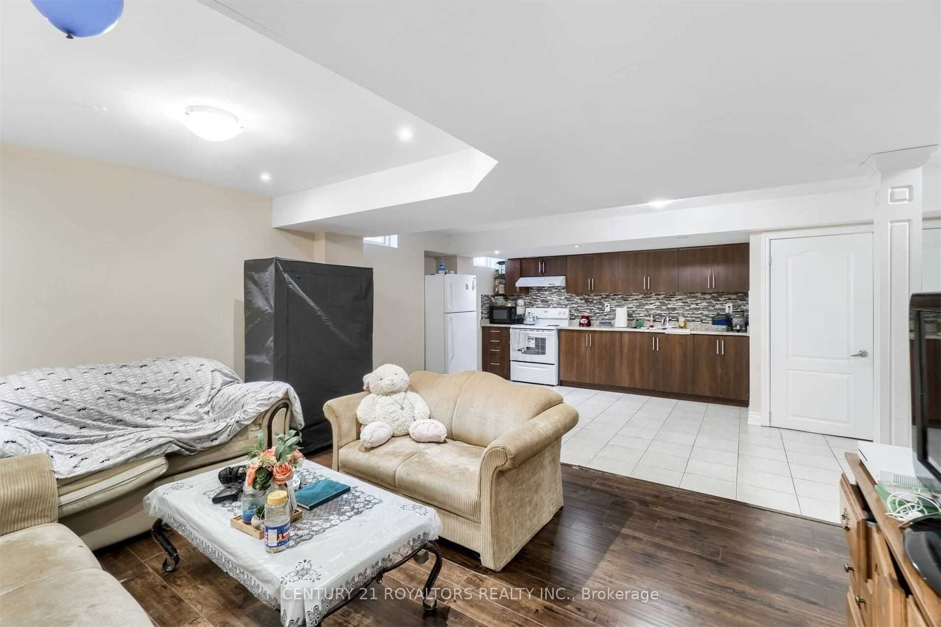 341 Sunny Meadow Boulevard Bsmt, Brampton, ON L6R 0E9 photo 3