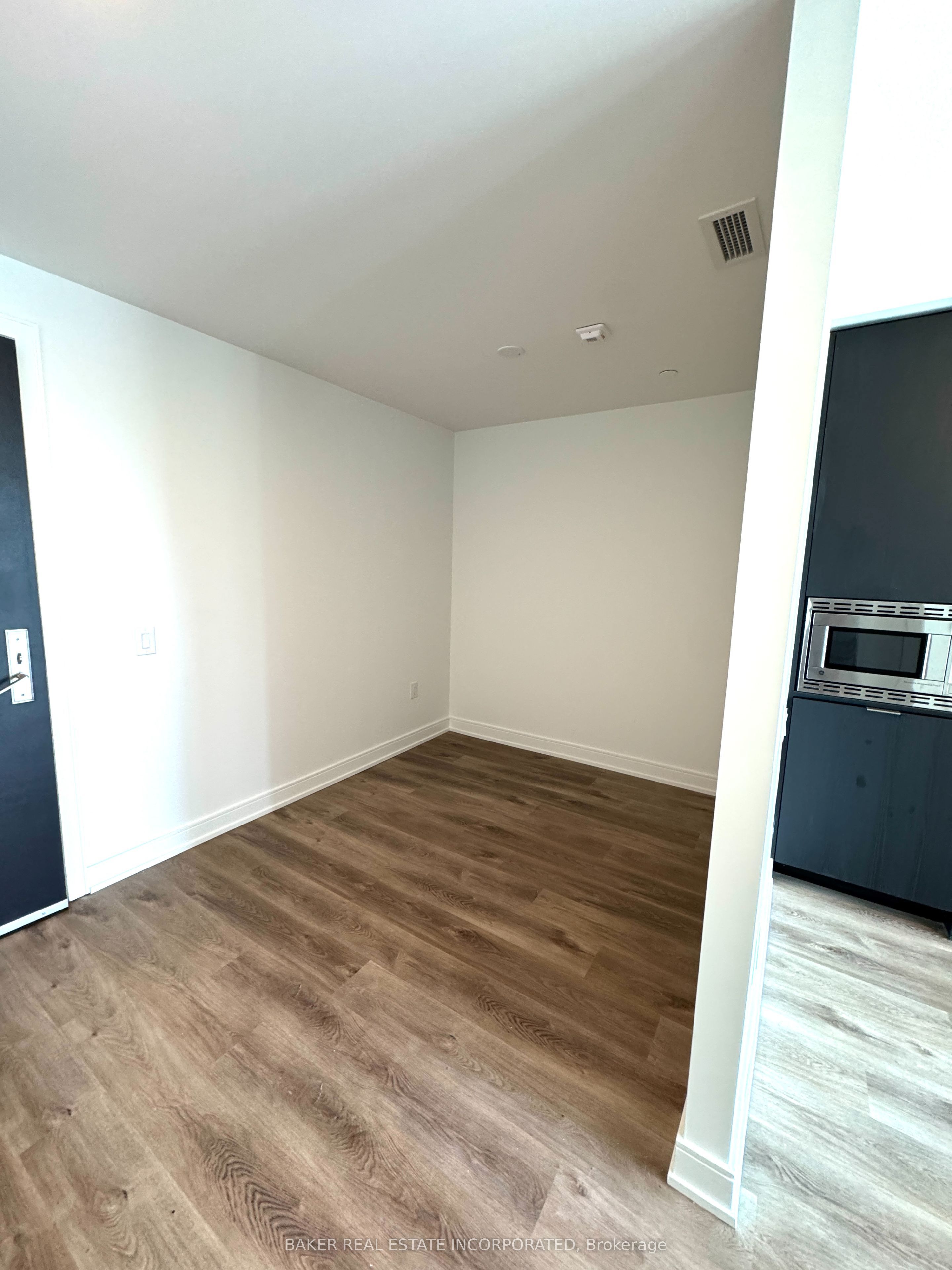 3009 Novar Road 518, Mississauga, ON L5B 1H7 photo 5