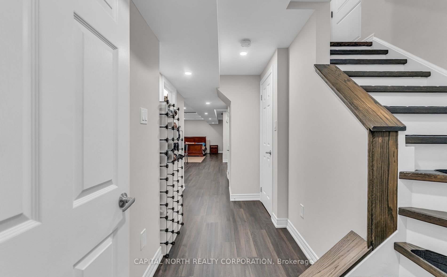 66 Waterbury Street, Caledon, ON L7E 1X5 photo 2