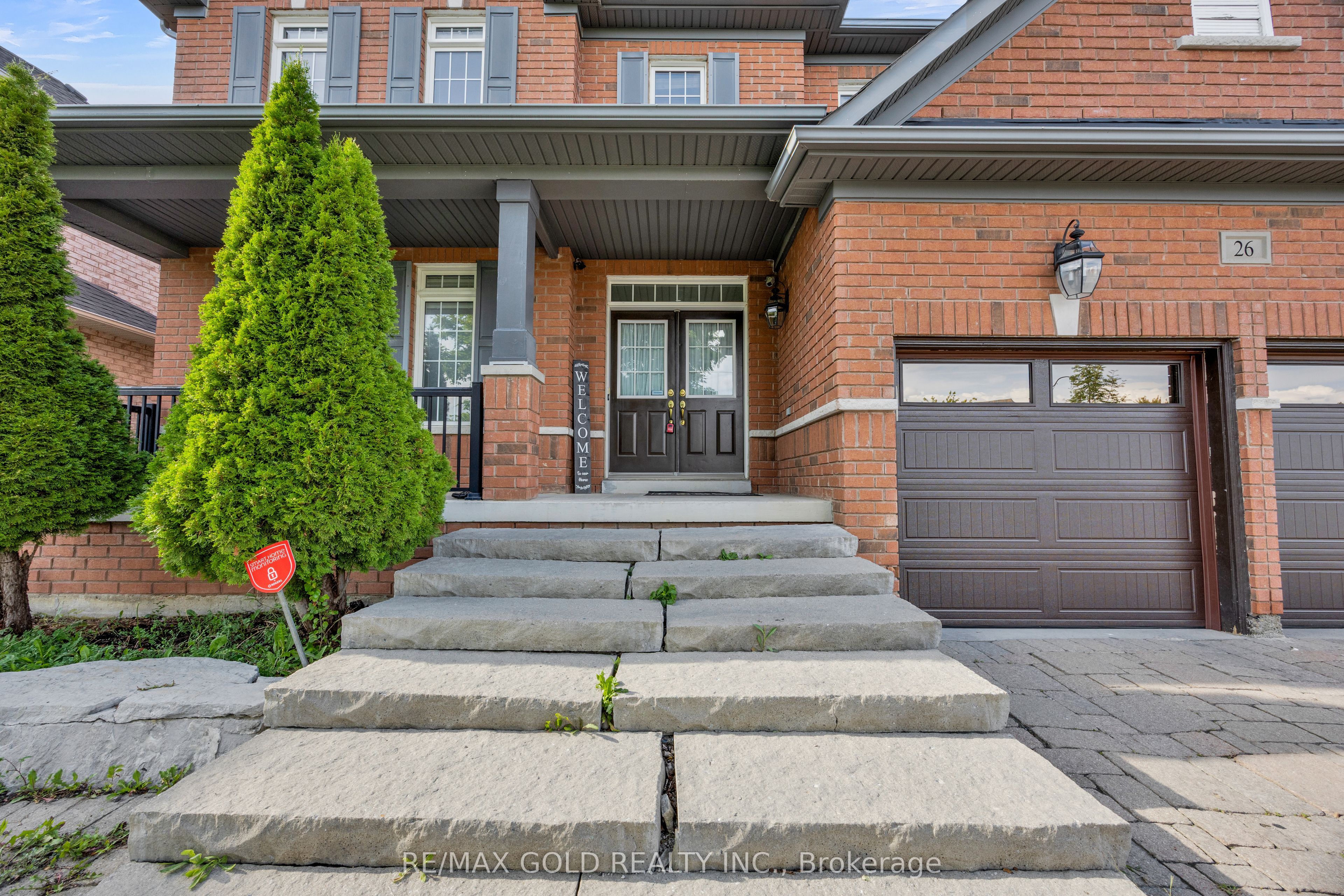 26 Mount Royal Circle, Brampton, ON L6P 1Y7 photo 4