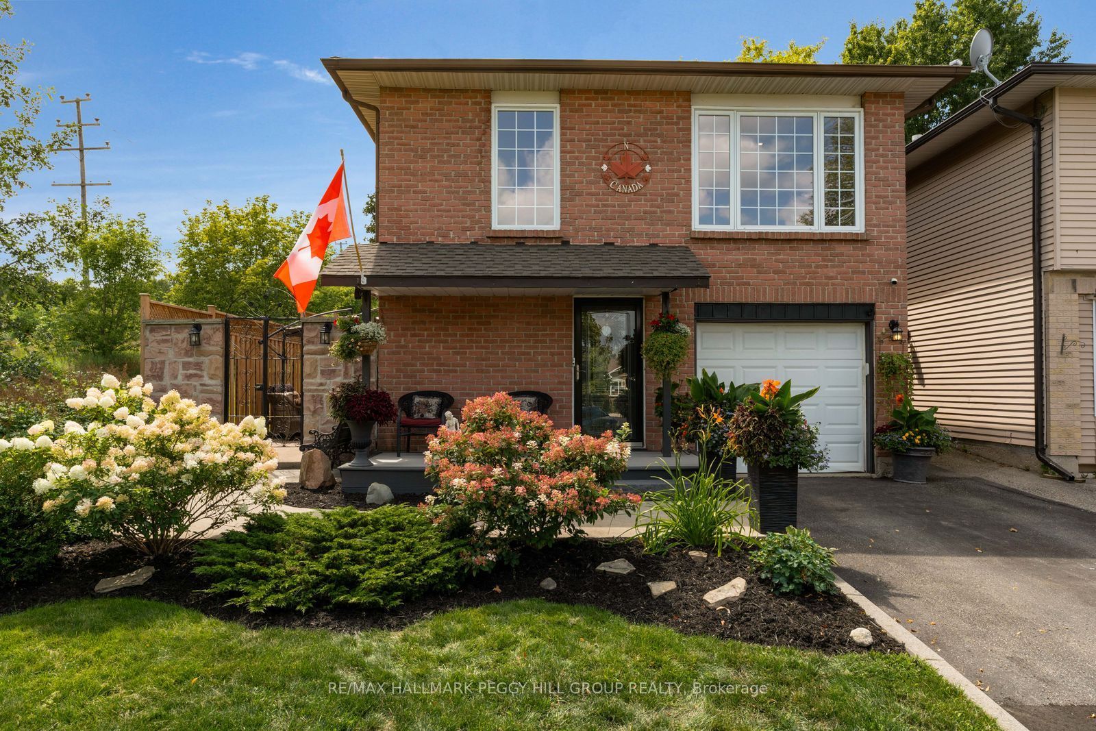 154 Bythia Street, Orangeville, ON L9W 4E8