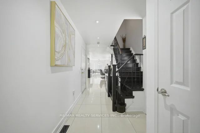 9900 Mclaughlin Road 12, Brampton, ON L6X 4Y3 photo 4