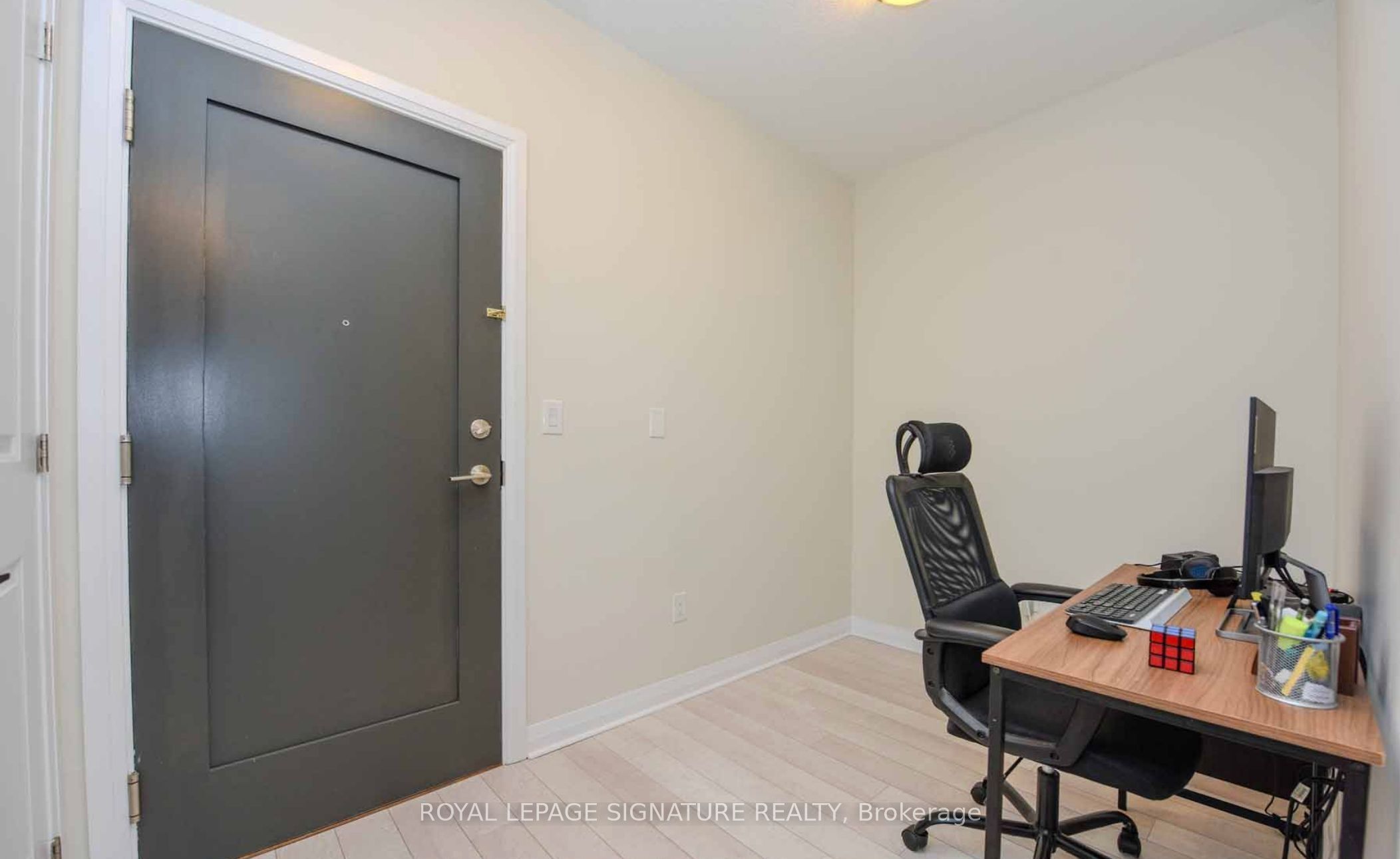 5025 Four Springs Avenue 2003, Mississauga, ON L5R 0G5 photo 2
