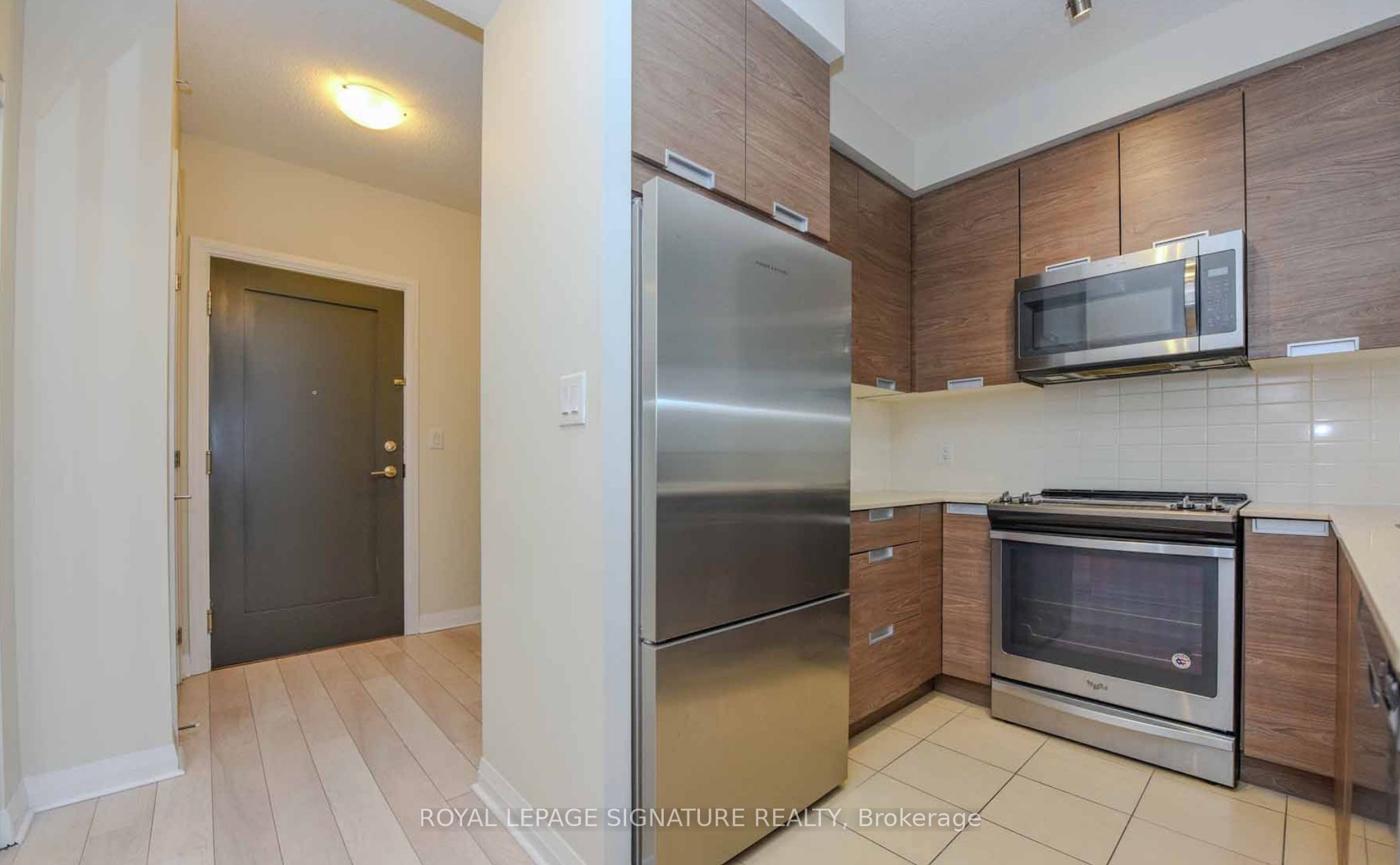 5025 Four Springs Avenue 2003, Mississauga, ON L5R 0G5 photo 3