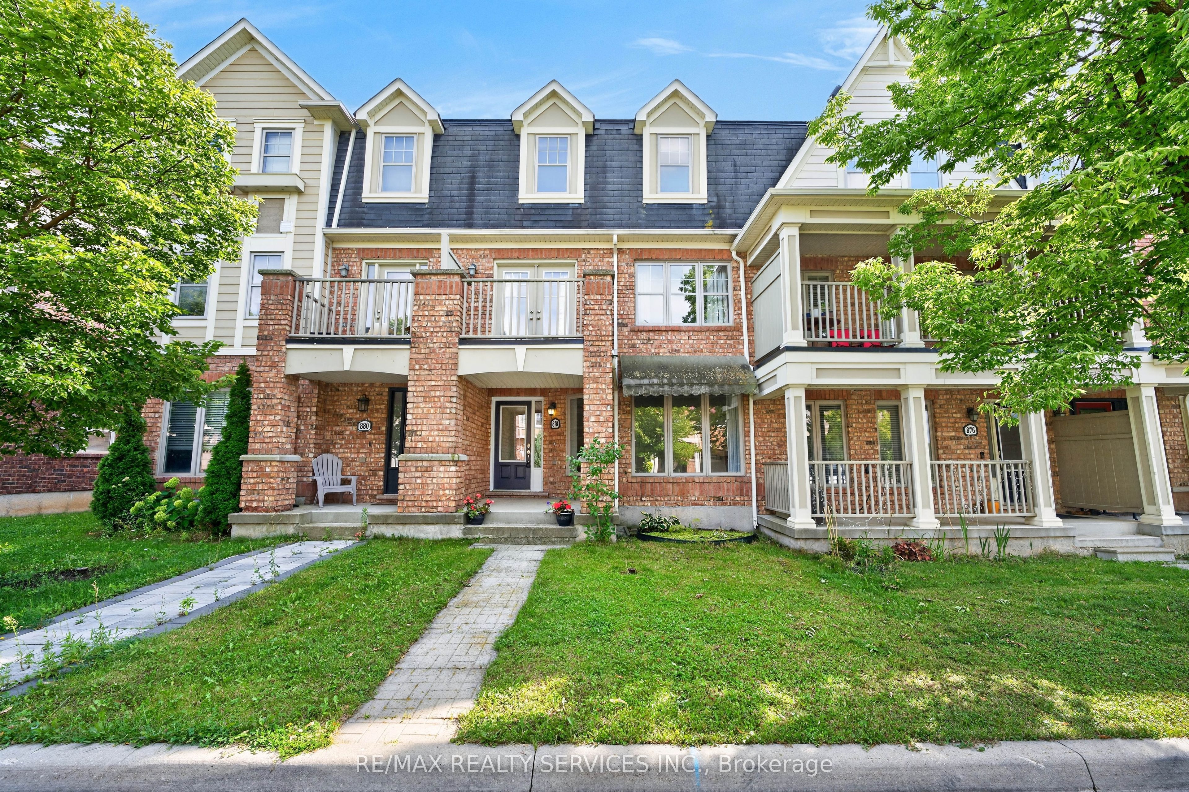 878 Jempson Path, Milton, ON L9T 0Z5 photo 2
