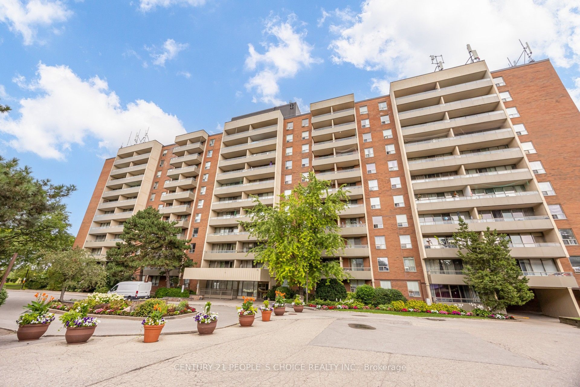 1 Four Winds Drive 207, Toronto, ON M3J 2T1 photo 4
