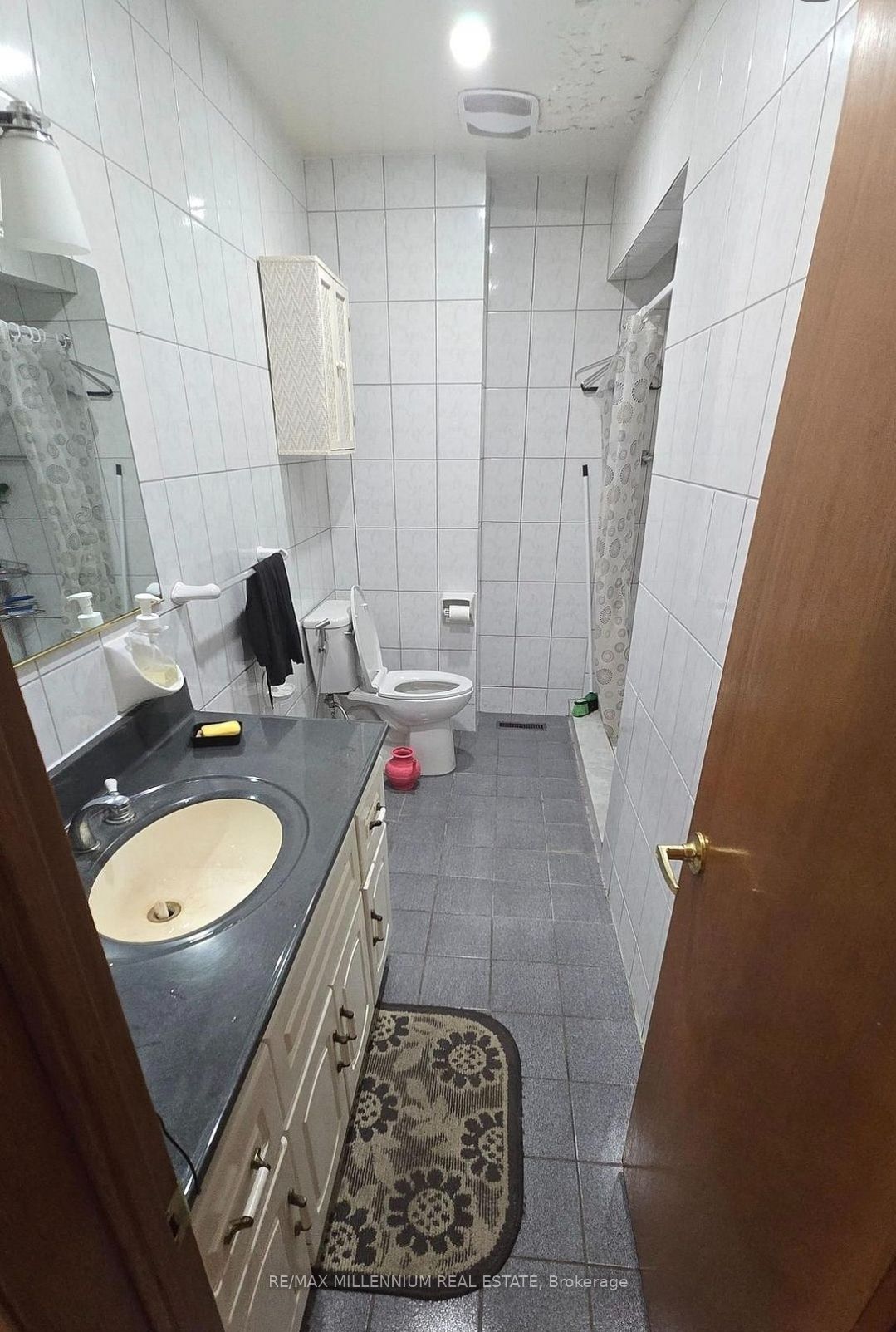 130 Ardwick Boulevard, Toronto, ON M9M 1W2 photo 4