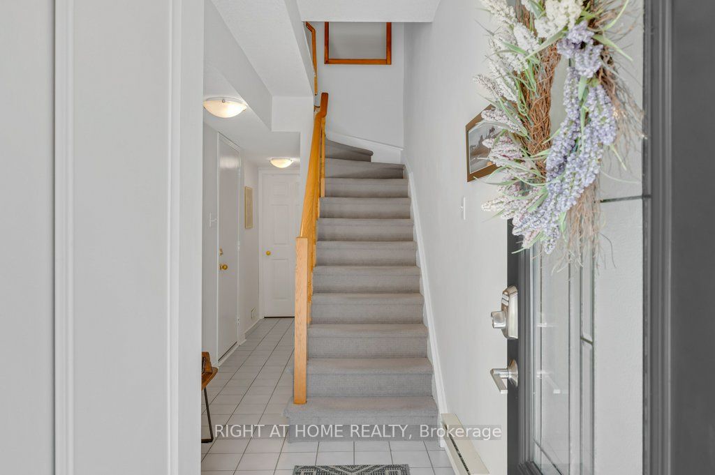 2300 Brays Lane 9, Oakville, ON L6M 3J9 photo 5