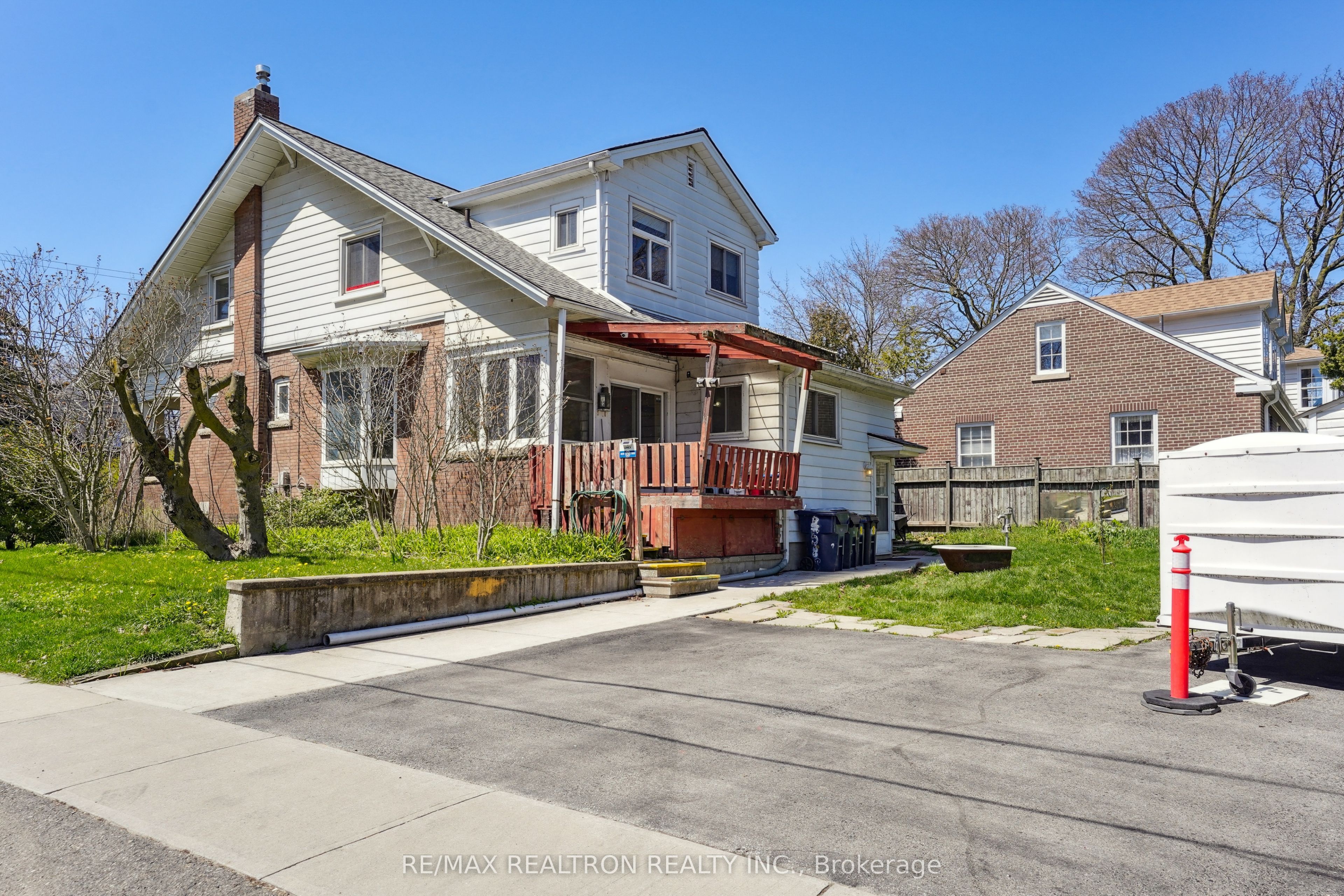 2585 Lake Shore Boulevard W Lower Level, Toronto, ON M8V 1G3 photo 5