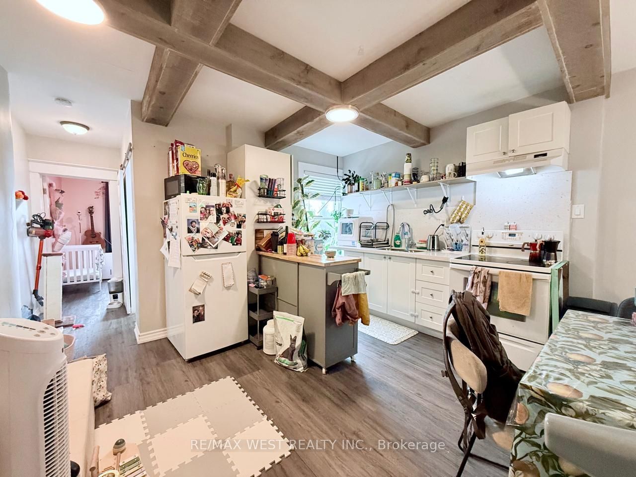 231 Rosemount Avenue, Toronto, ON M6H 2N2 photo 2