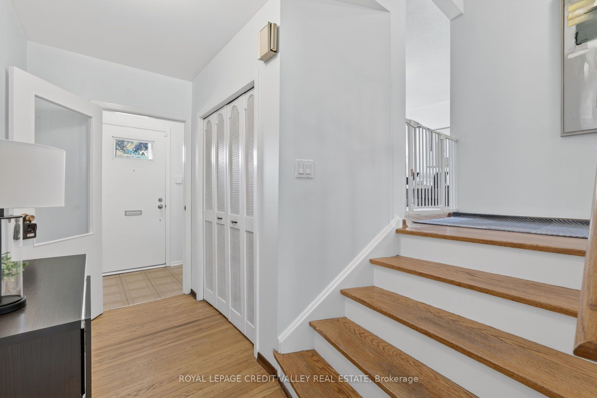32 Farmington Drive, Brampton, ON L6W 2V2 photo 5