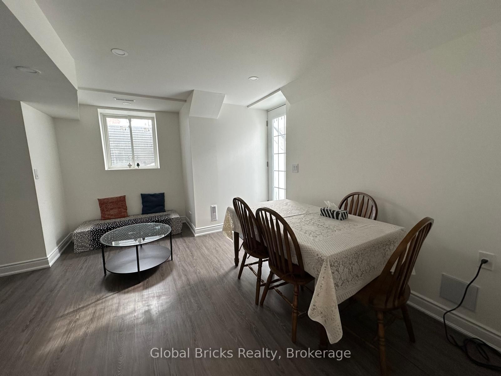 63 Rockbrook Trail Basement, Brampton, ON L7A 4H9 photo 3