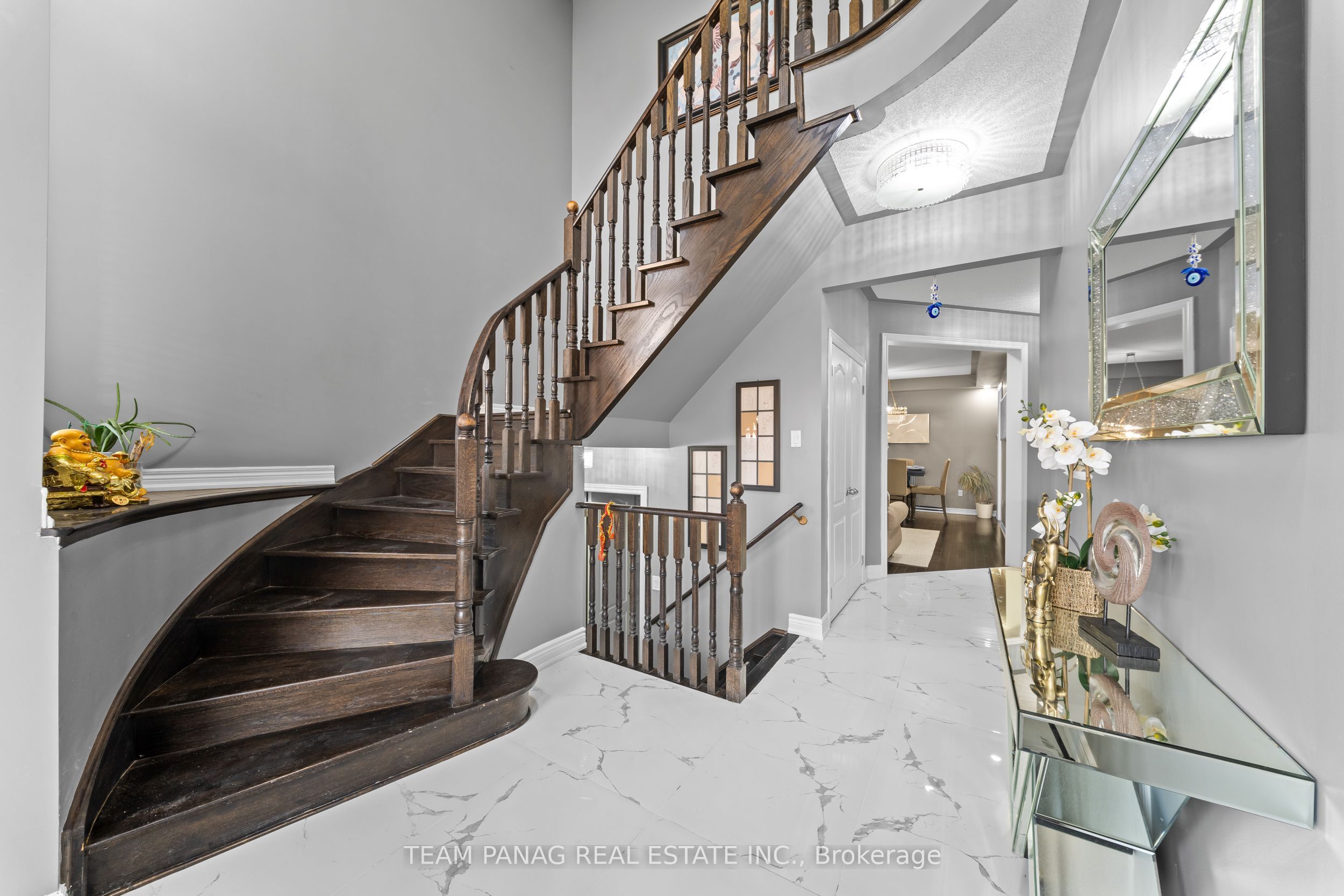 91 Campwood Crescent, Brampton, ON L6P 3S9 photo 5